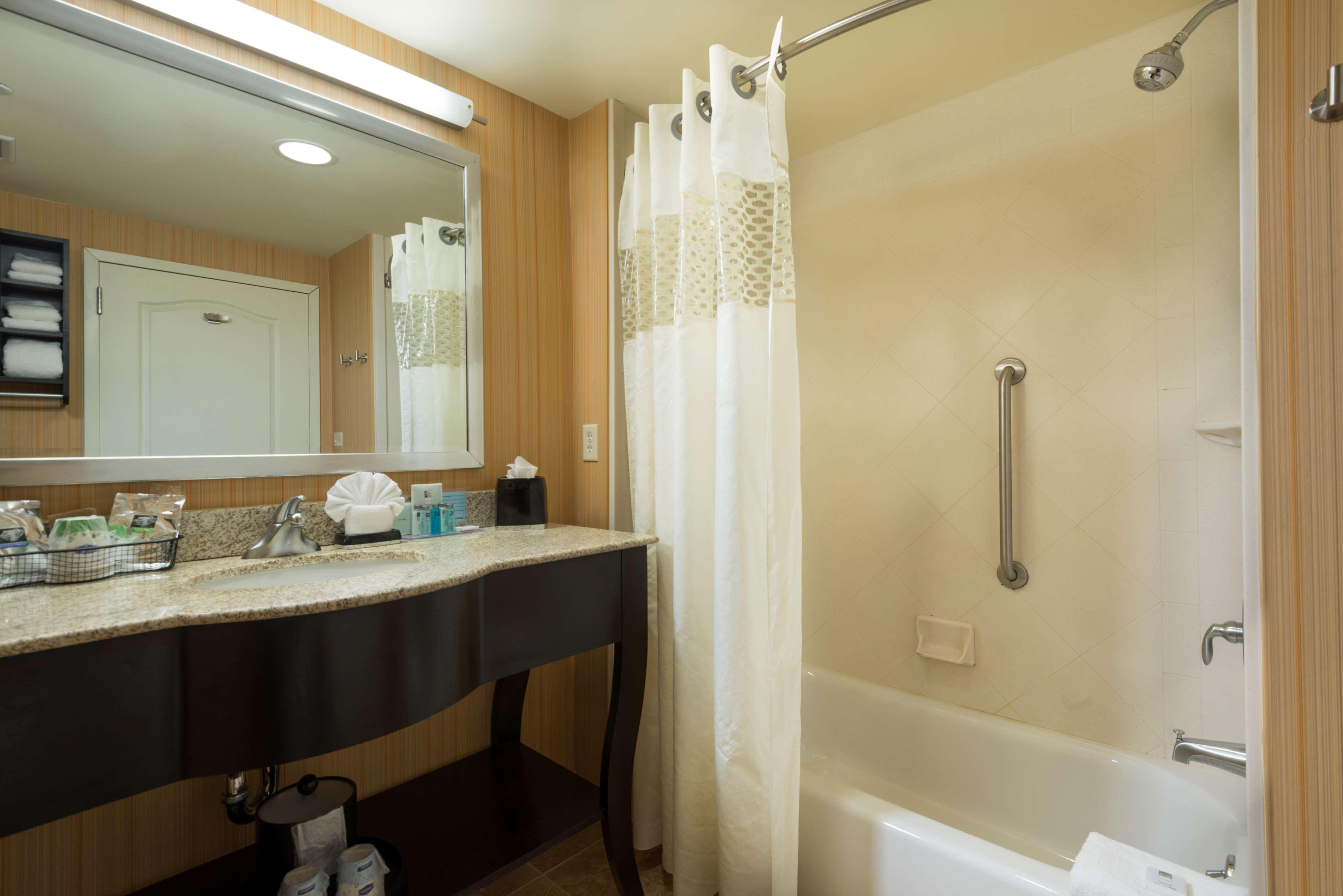 Double King Bed Non Smoking