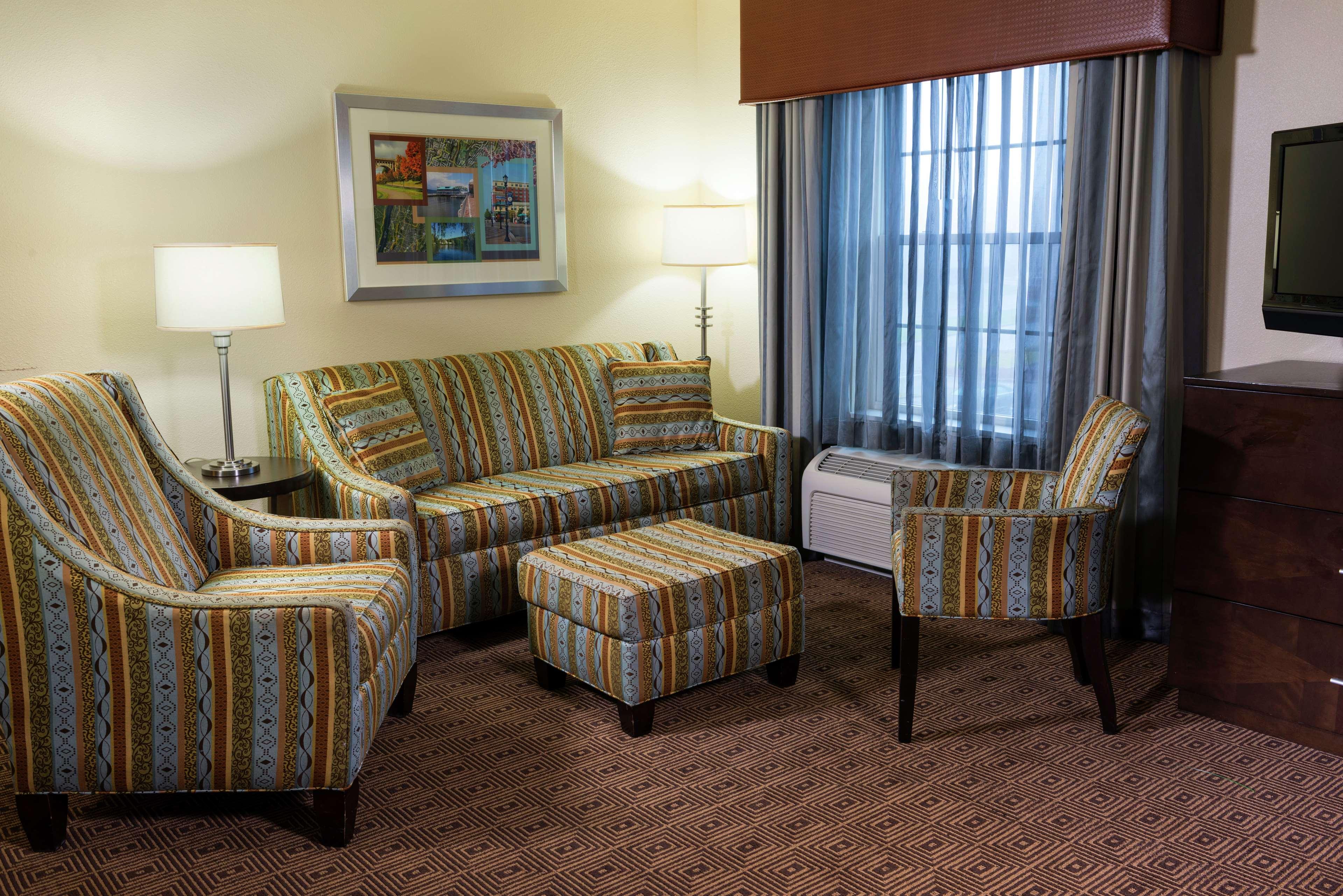 Double Two Queen Beds