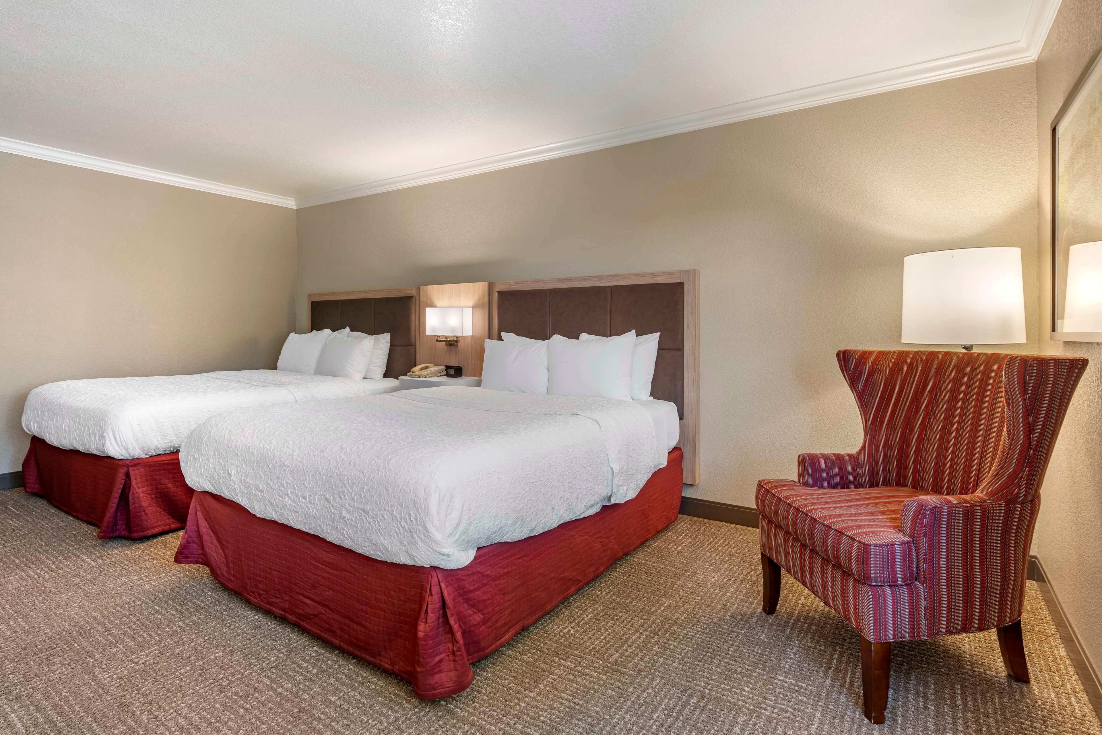 Double Two Queen Beds Non Smoking