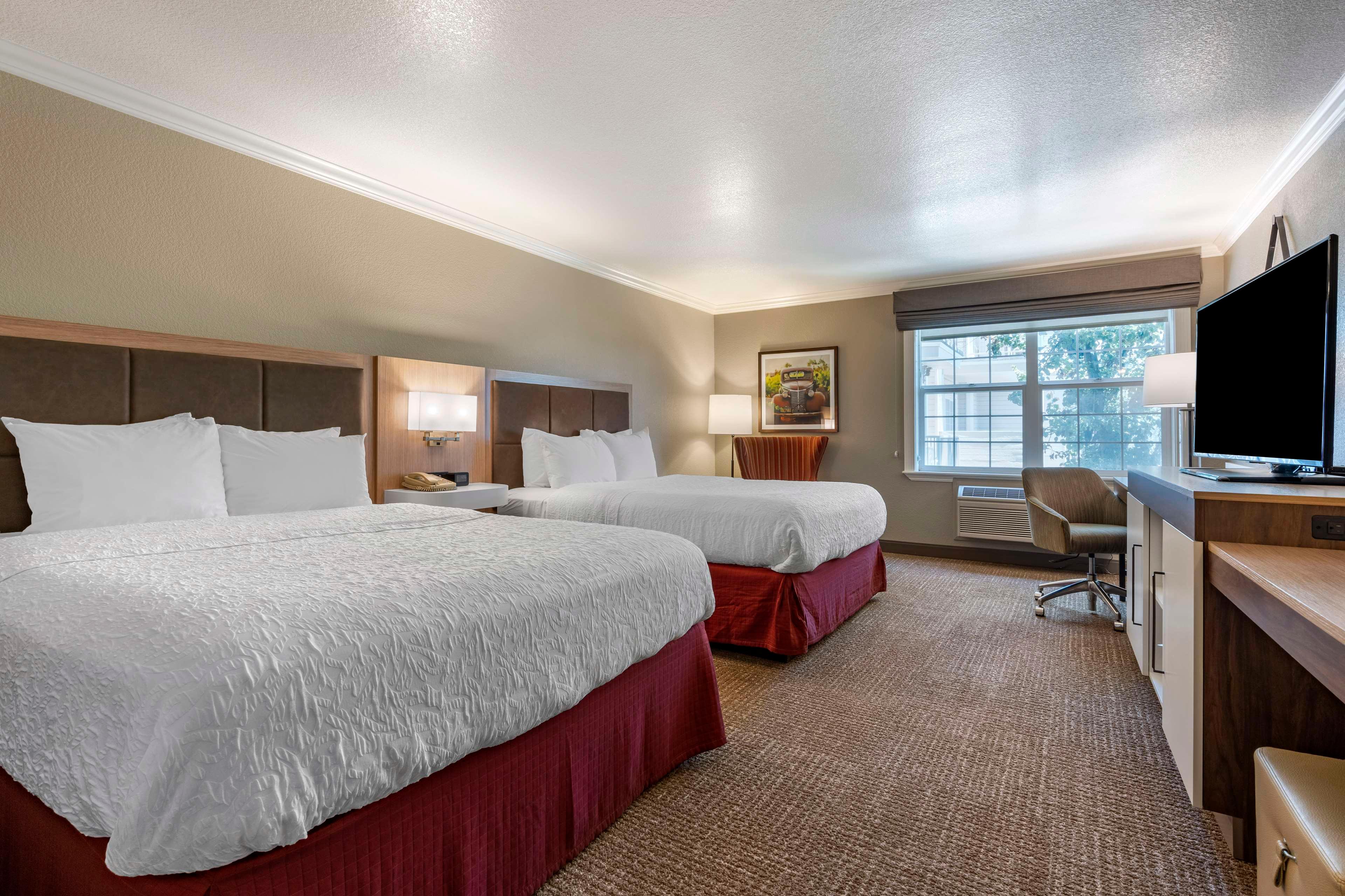 Double Two Queen Beds Non Smoking