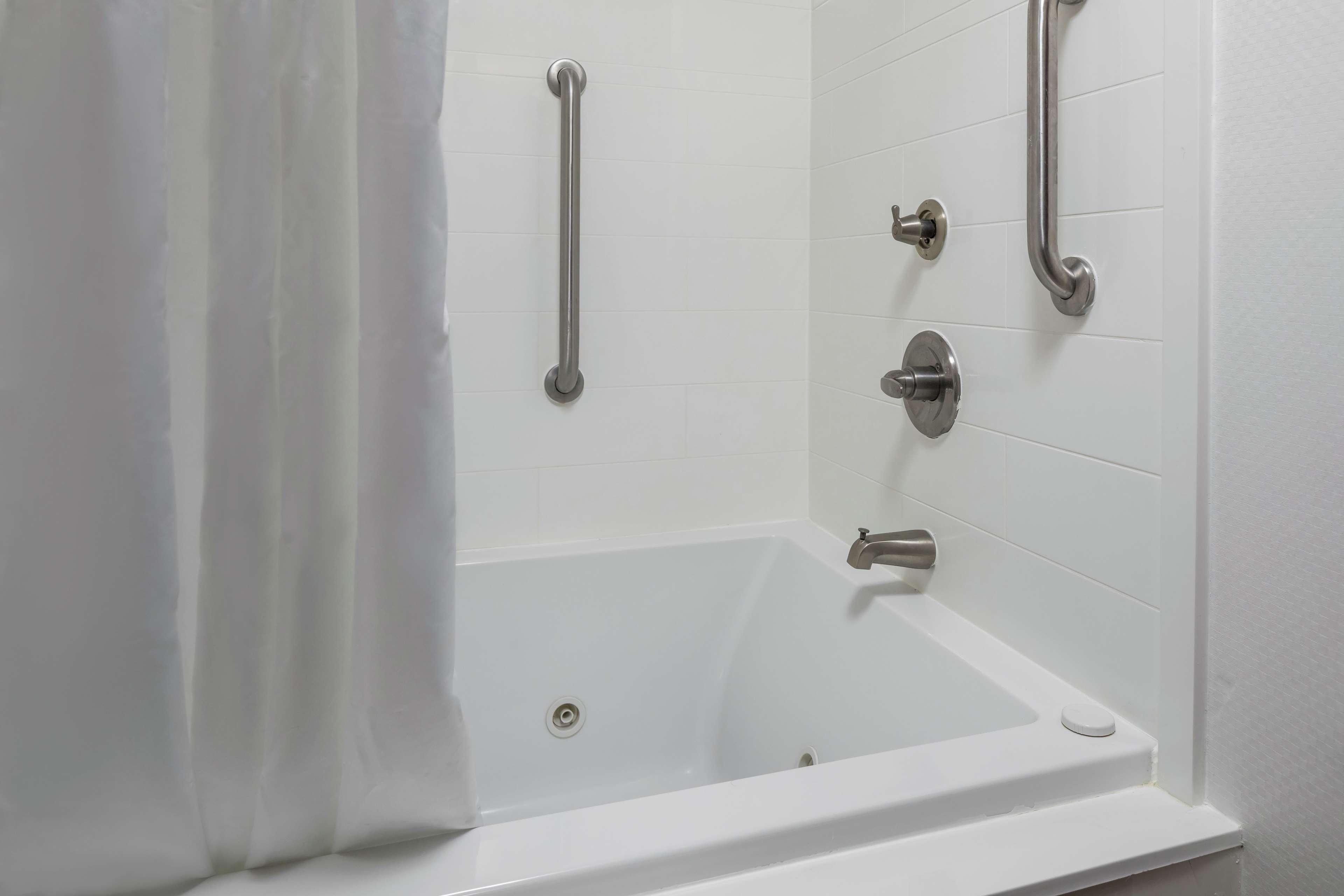 Suite King Bed One Bedroom 