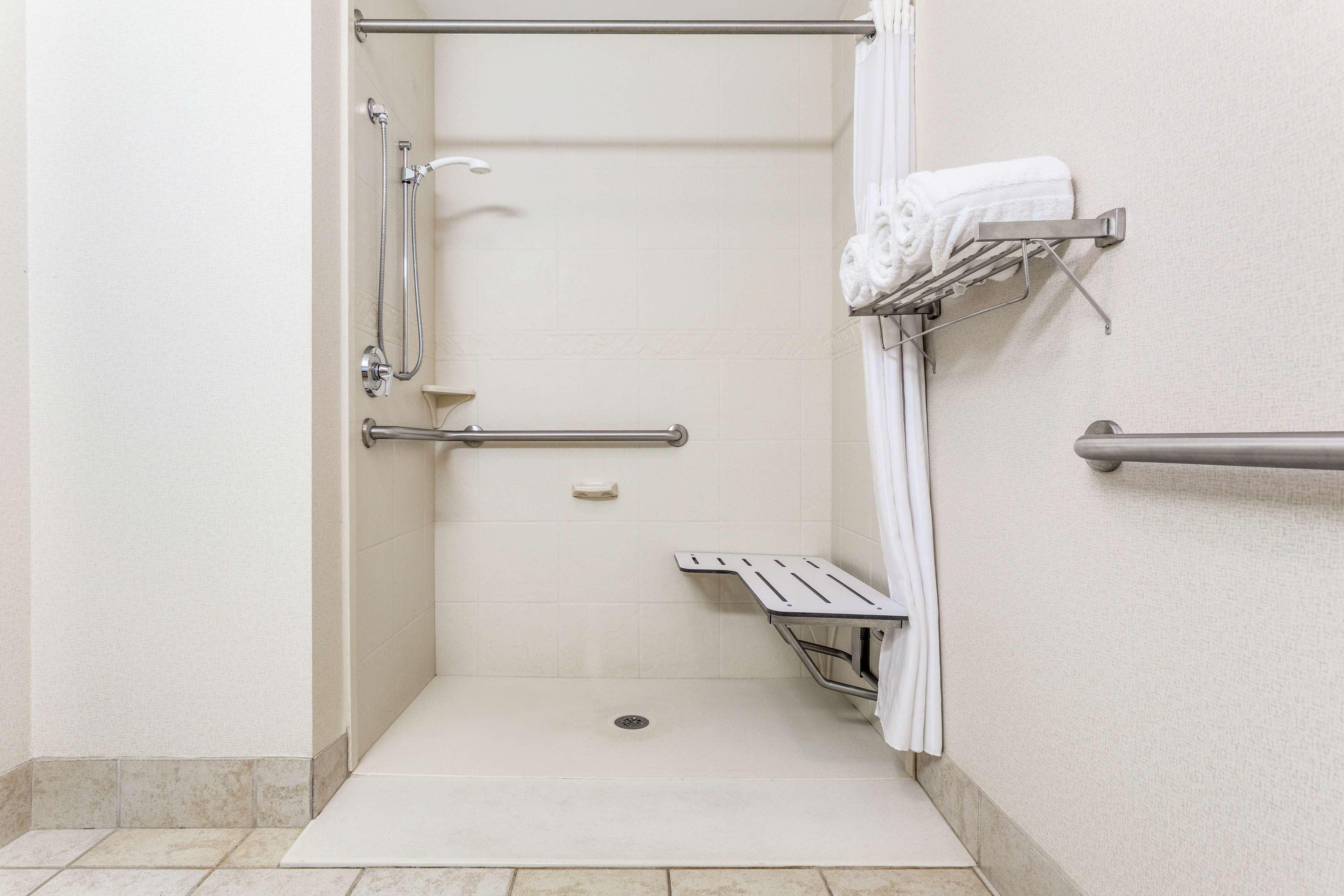 Suite Two Queen Beds