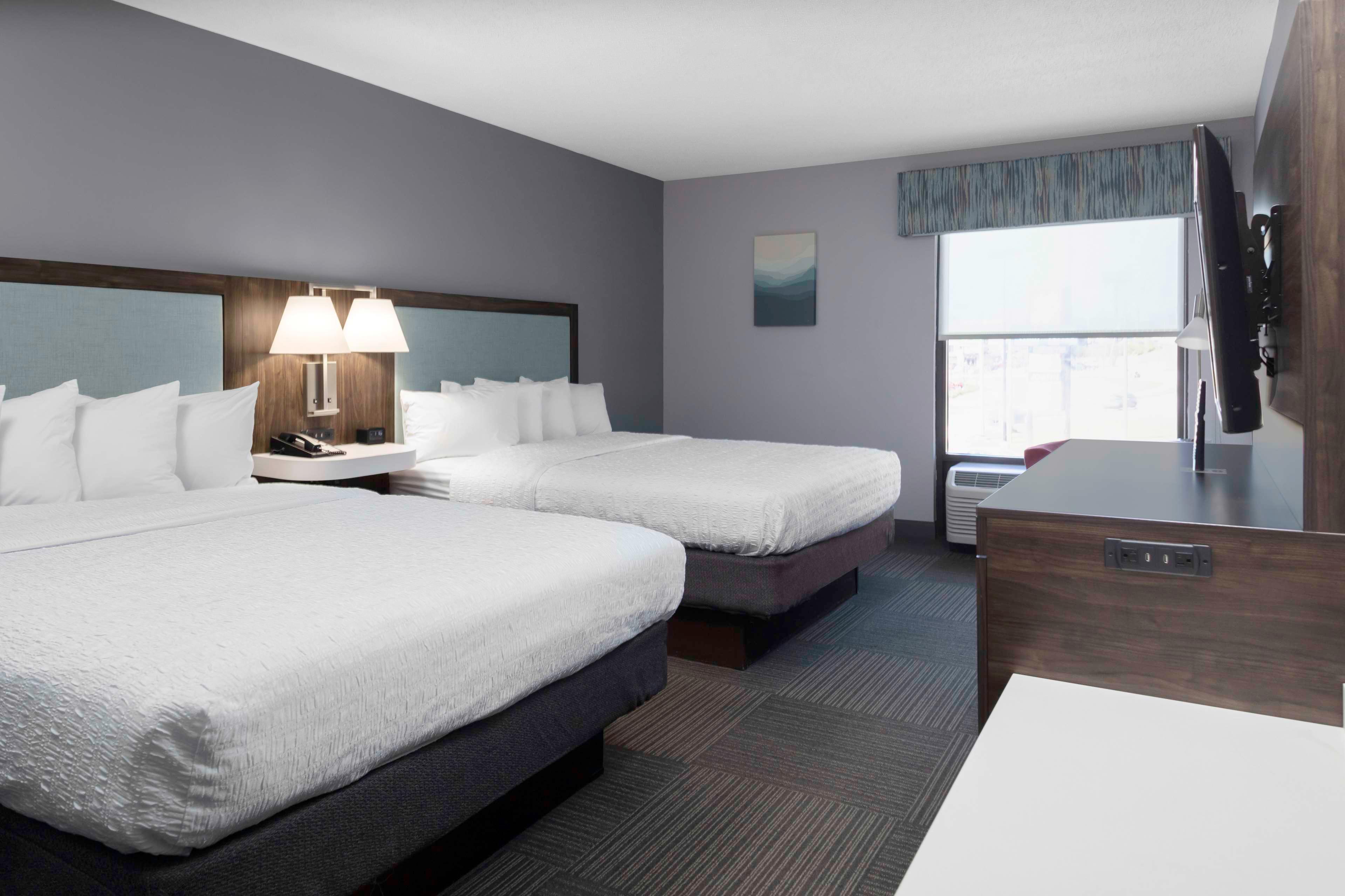 Double Two Queen Beds Non Smoking