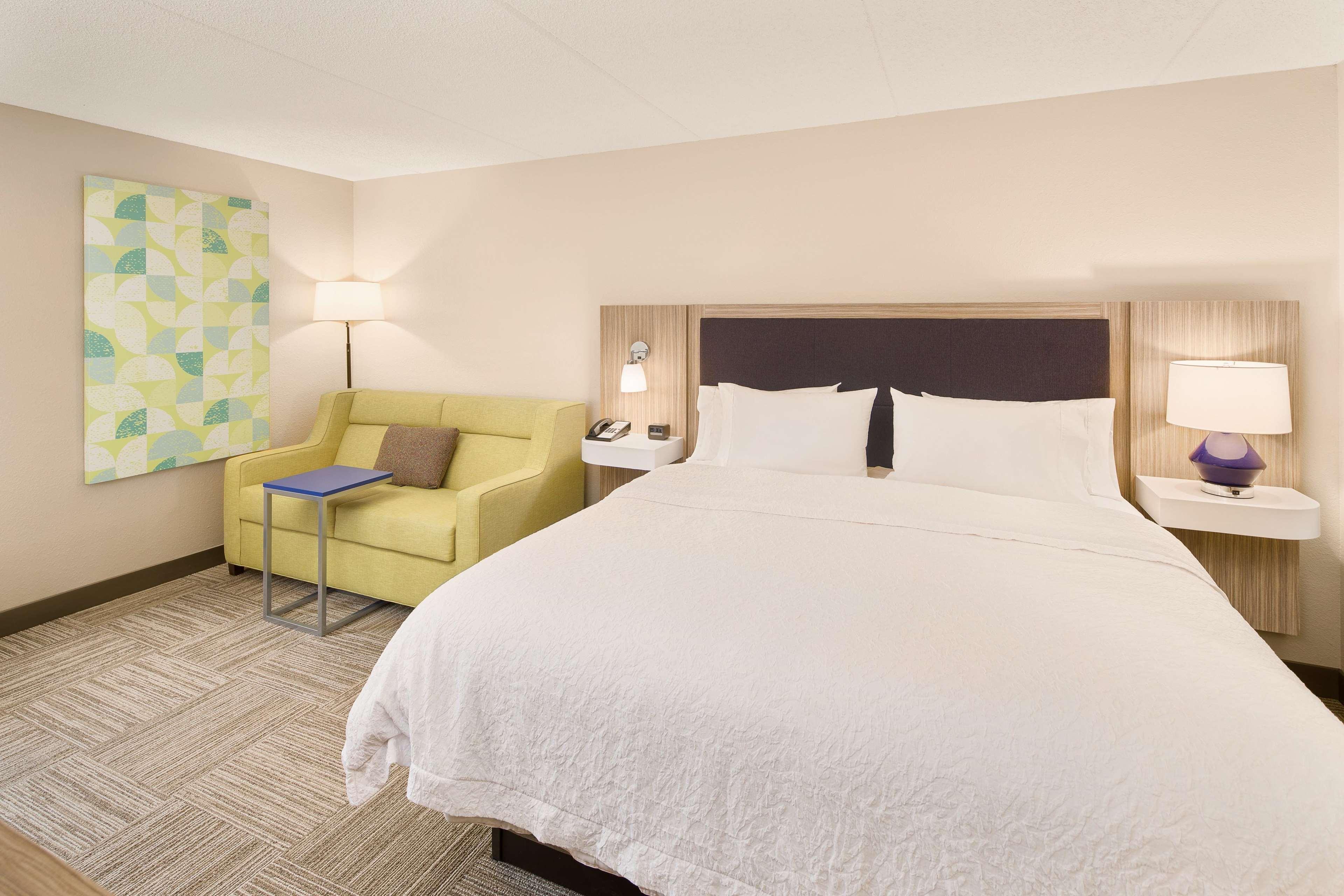 Double Deluxe King Bed