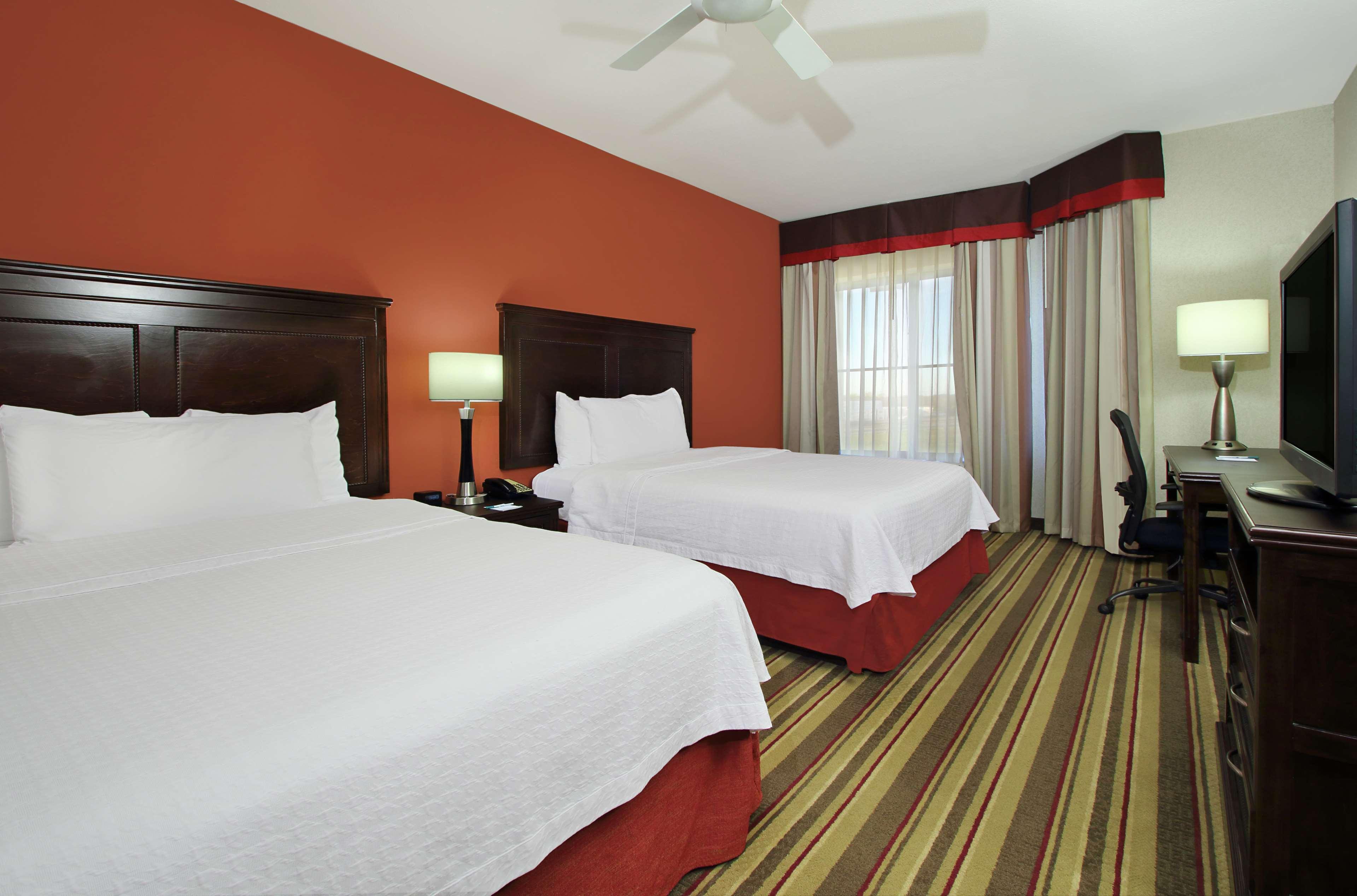 Suite Two Queen Beds