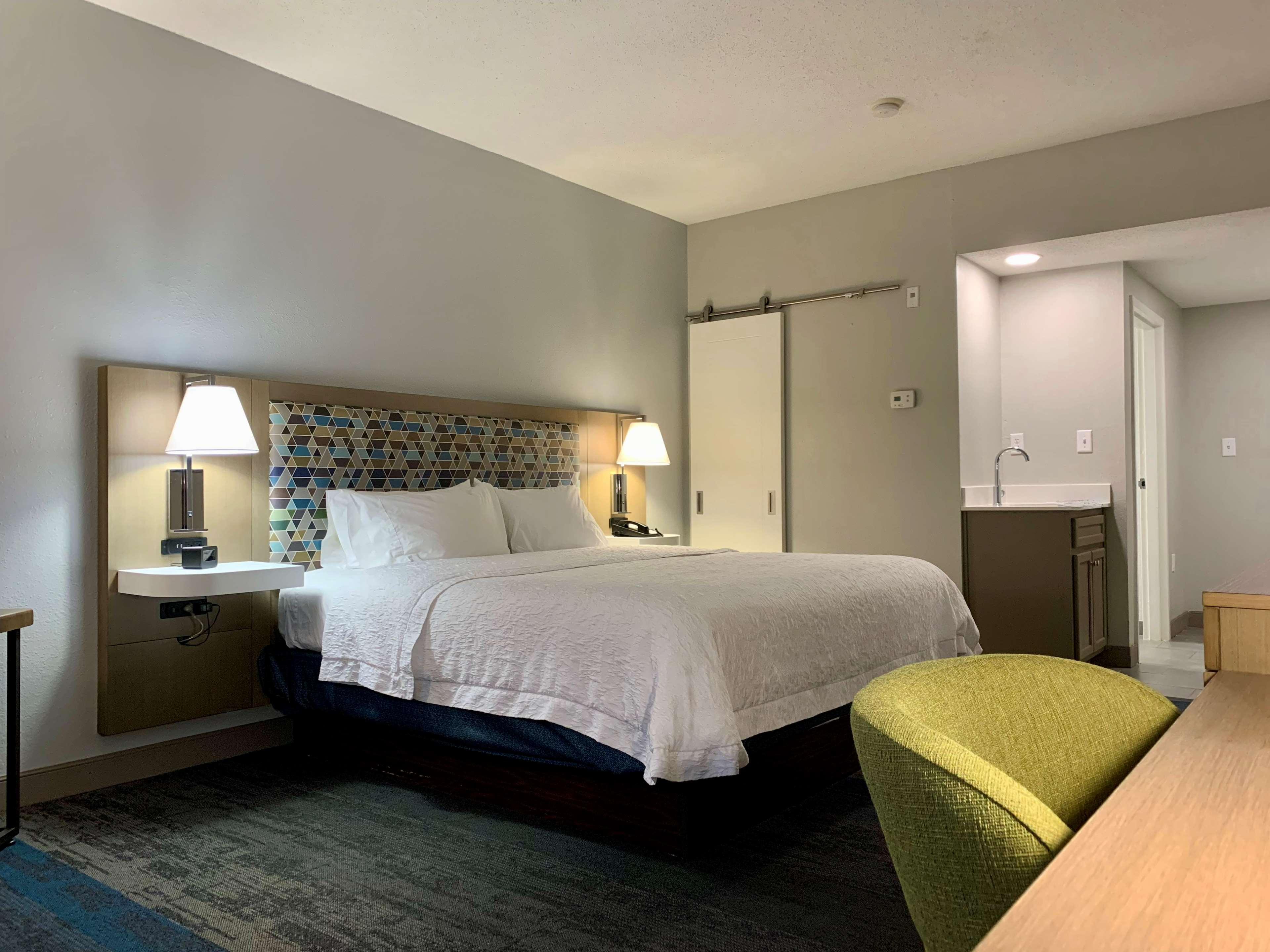 Room Deluxe with Jacuzzi