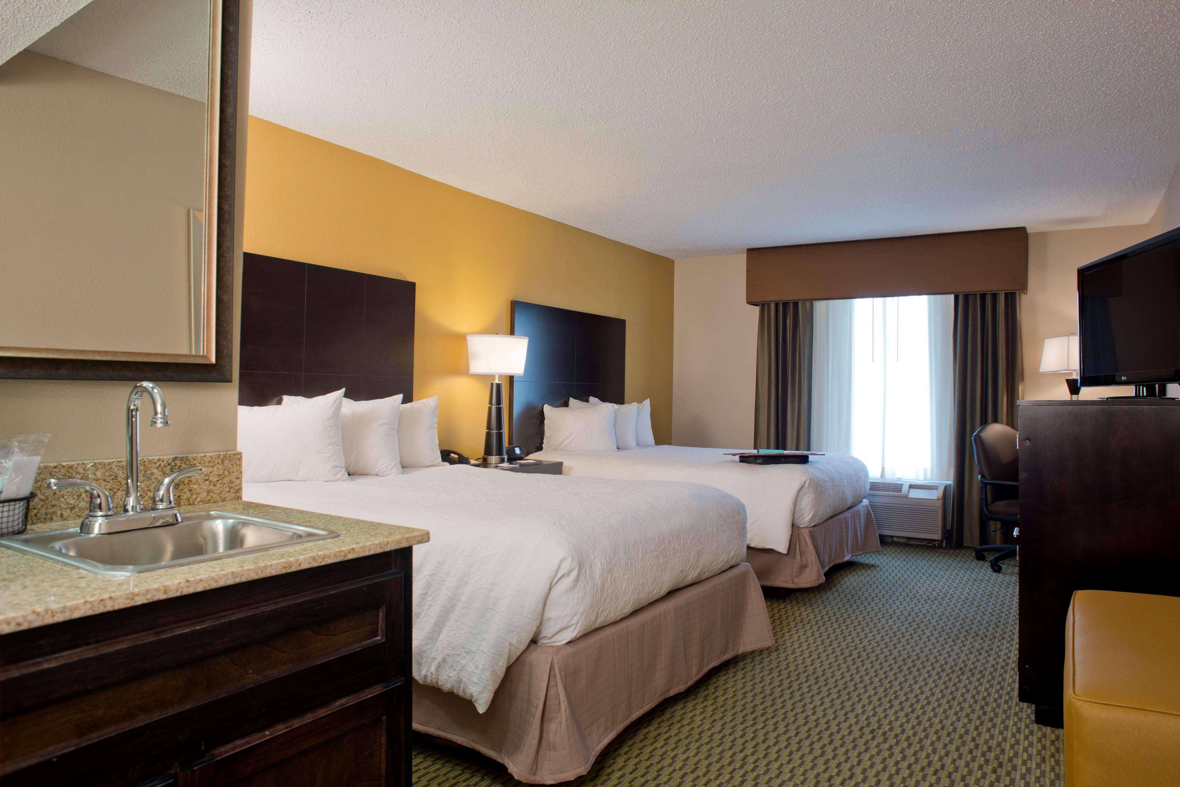 Double Two Queen Beds Non Smoking