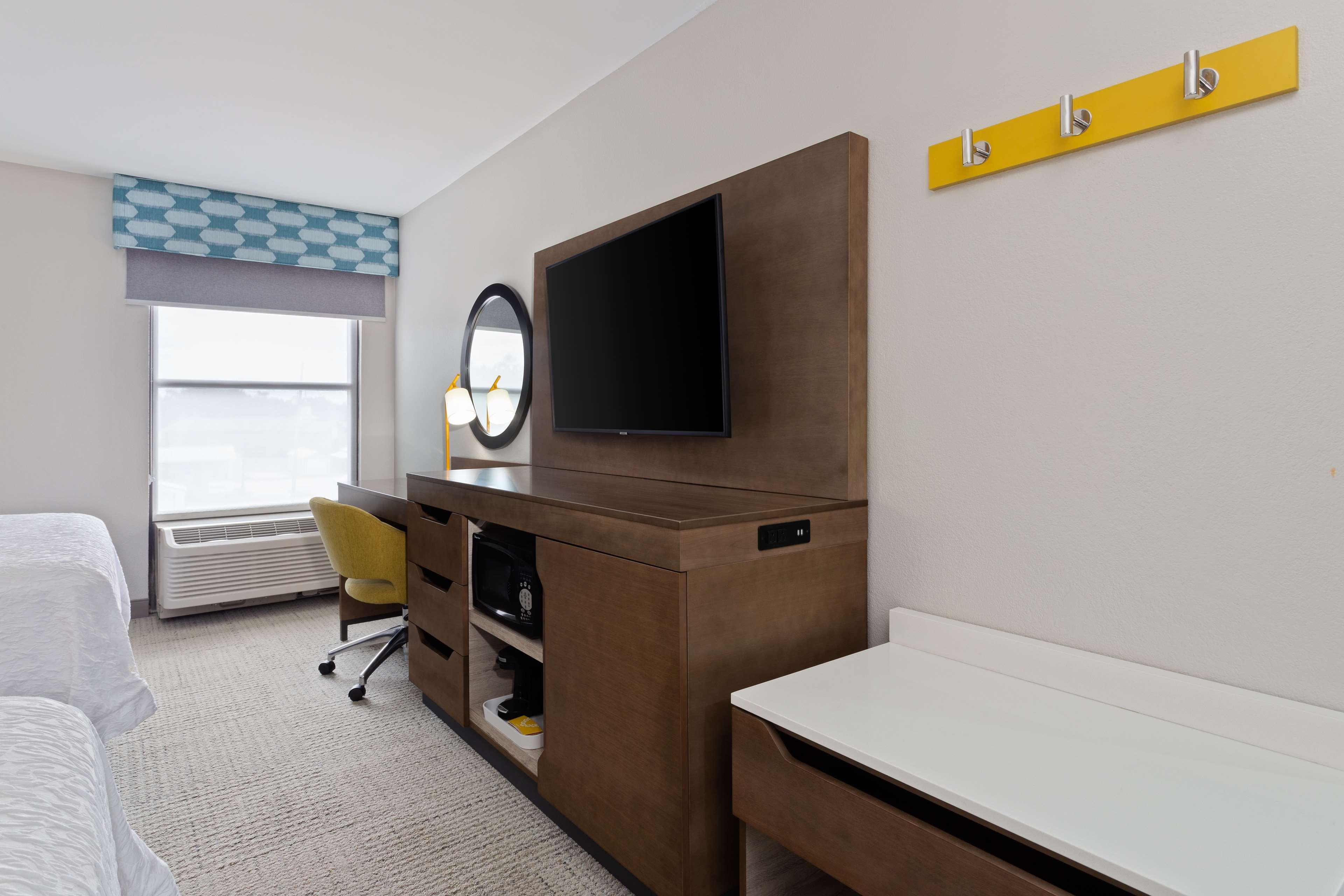 Double Two Queen Beds Non Smoking