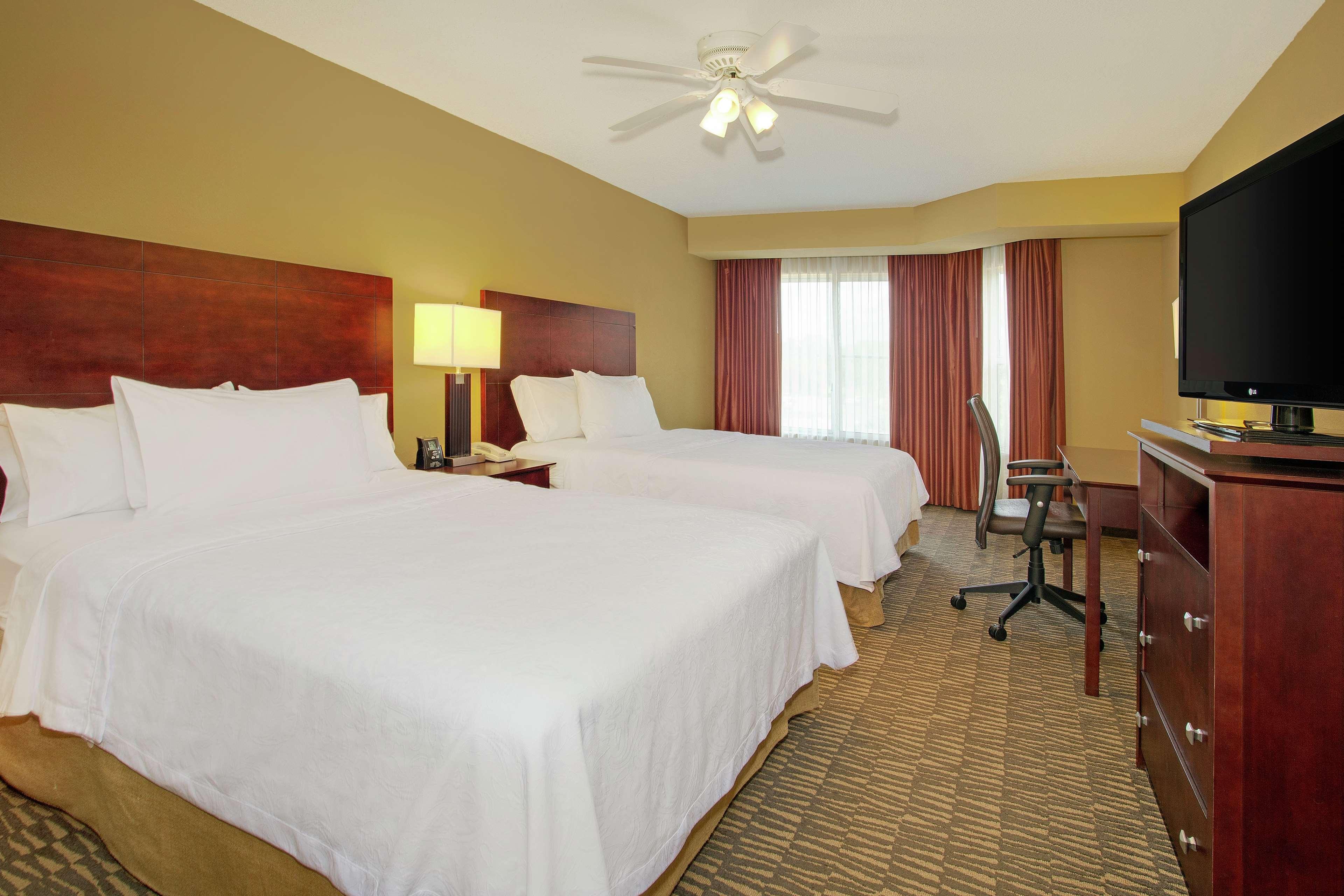 Suite Two Queen Beds