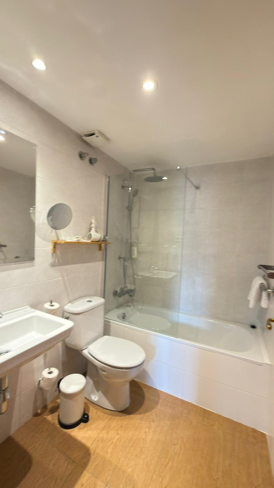 Apartment Capacity 7 Three Bedrooms