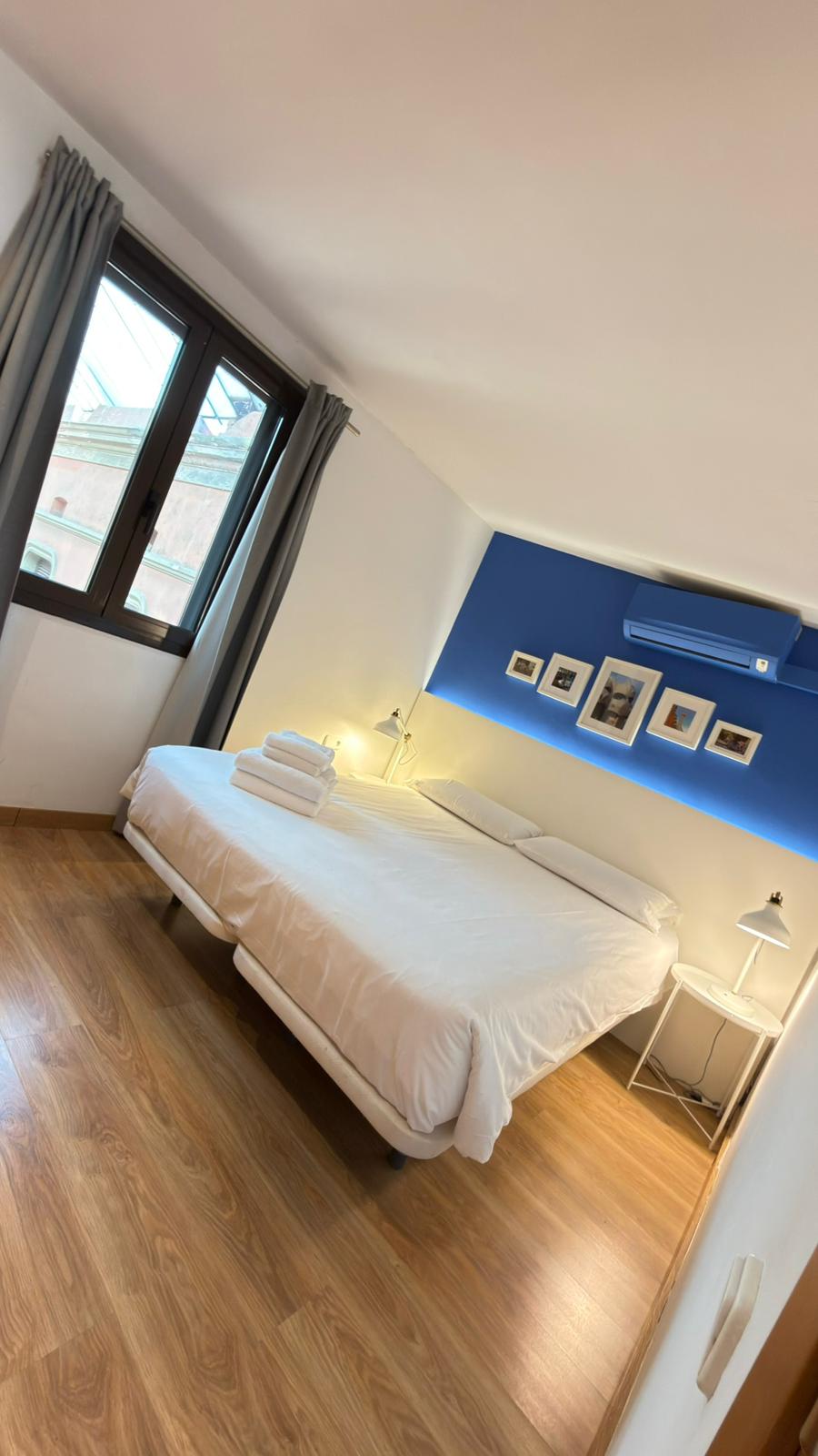 Apartment Capacity 7 Three Bedrooms