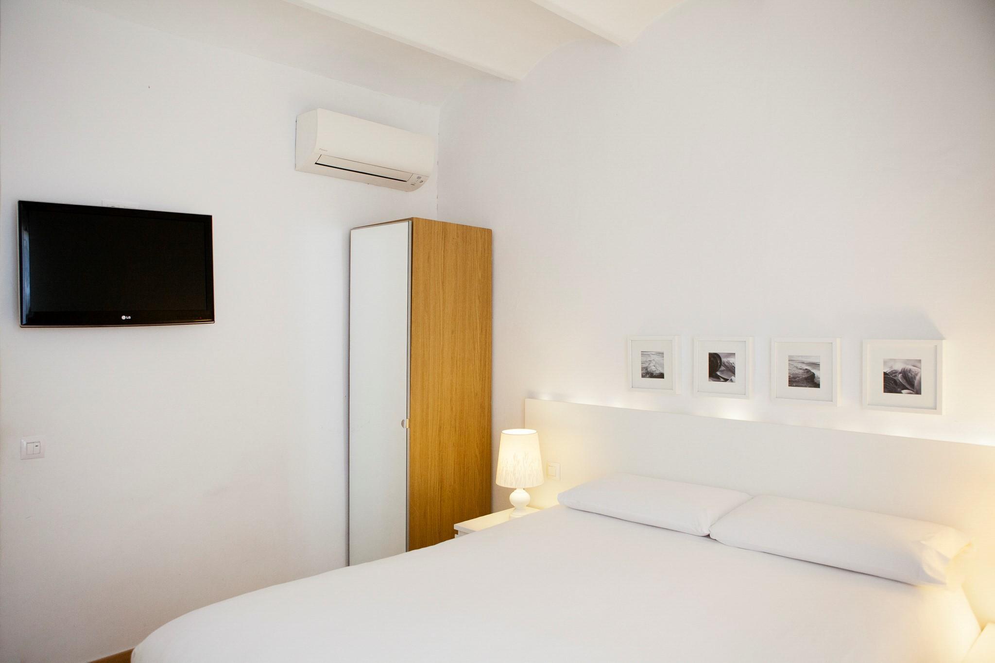 Apartment Capacity 6