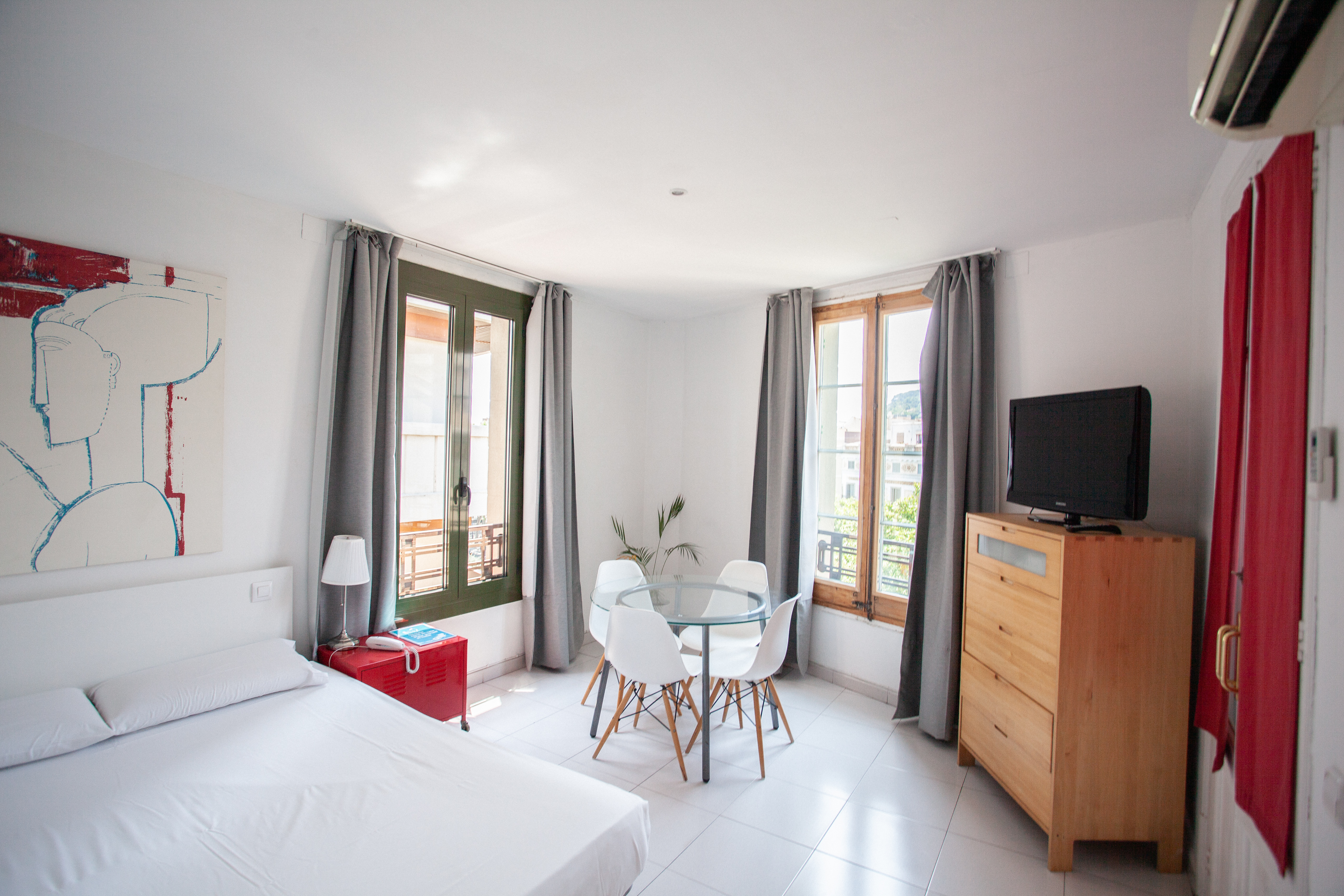 Apartment Capacity 6