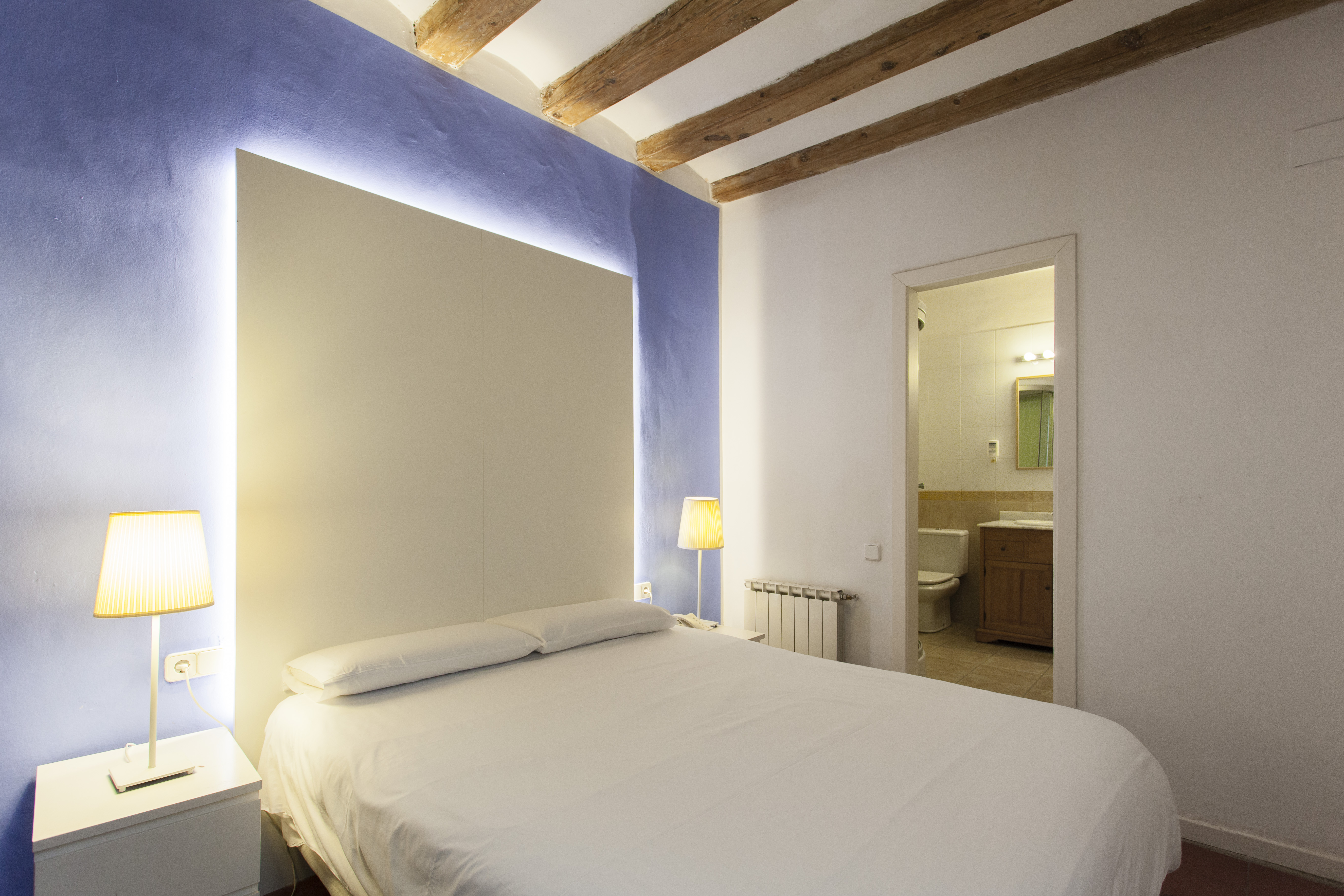 Apartment Capacity 8