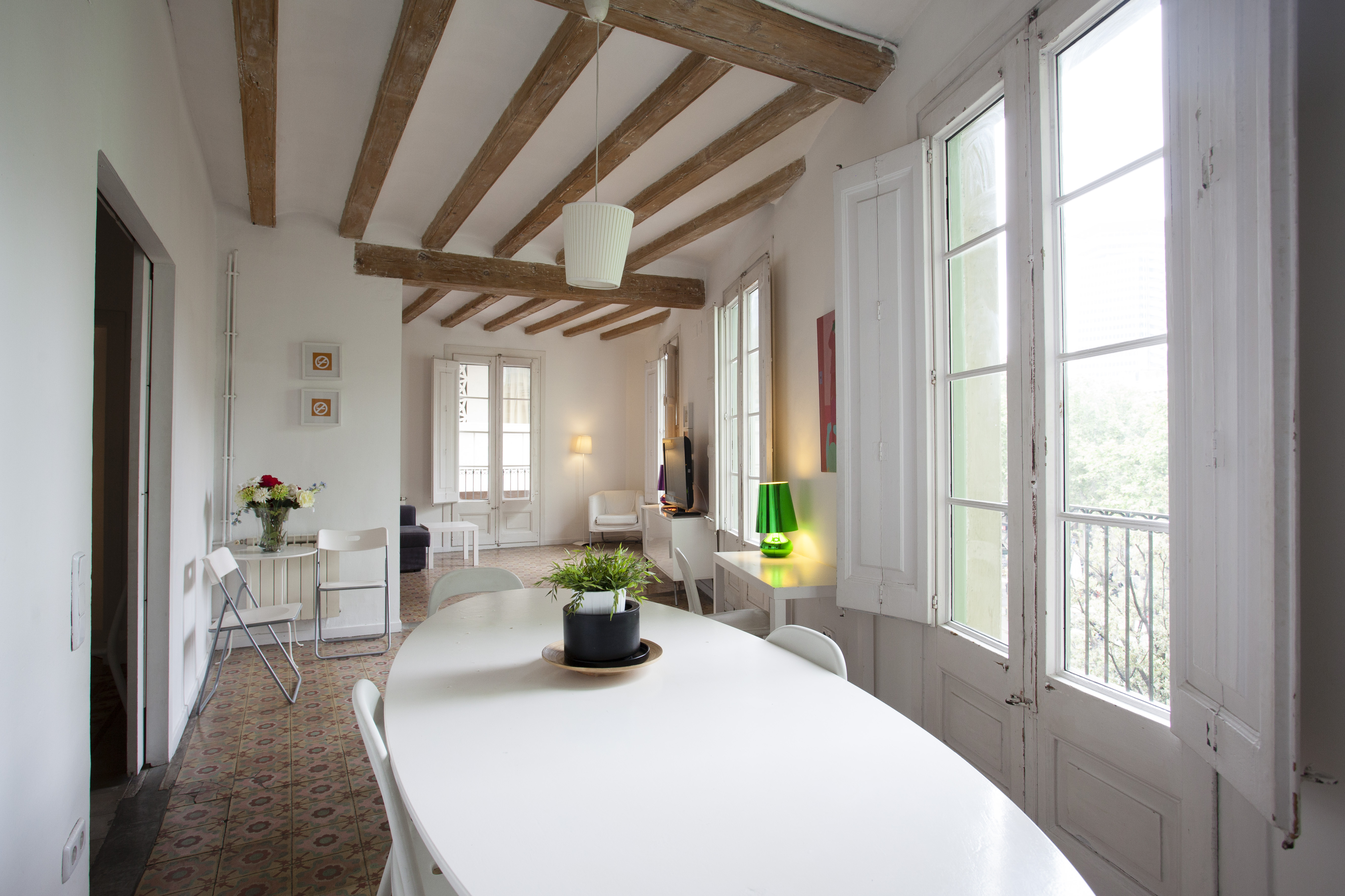 Apartment Capacity 8