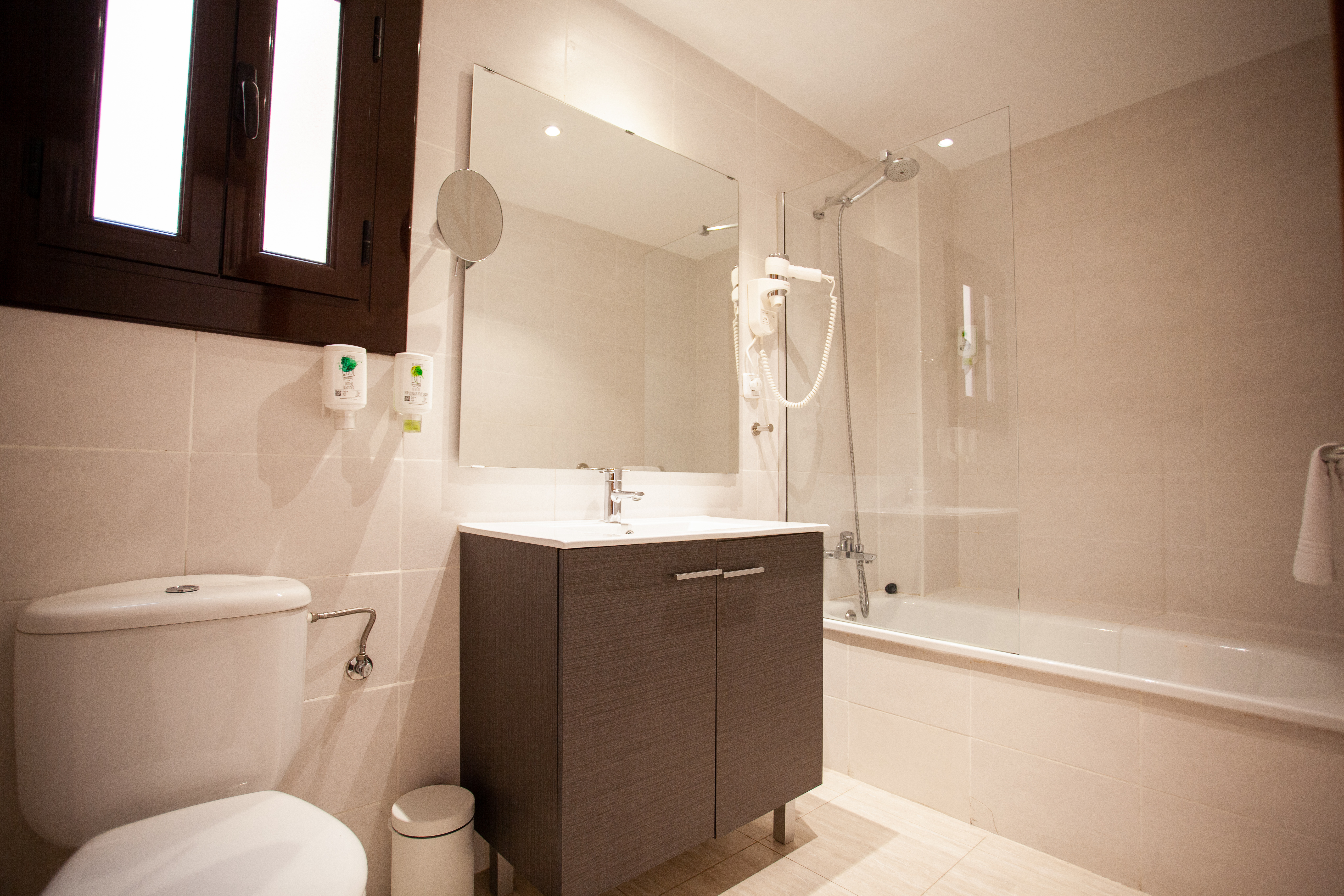 Apartment Capacity 6