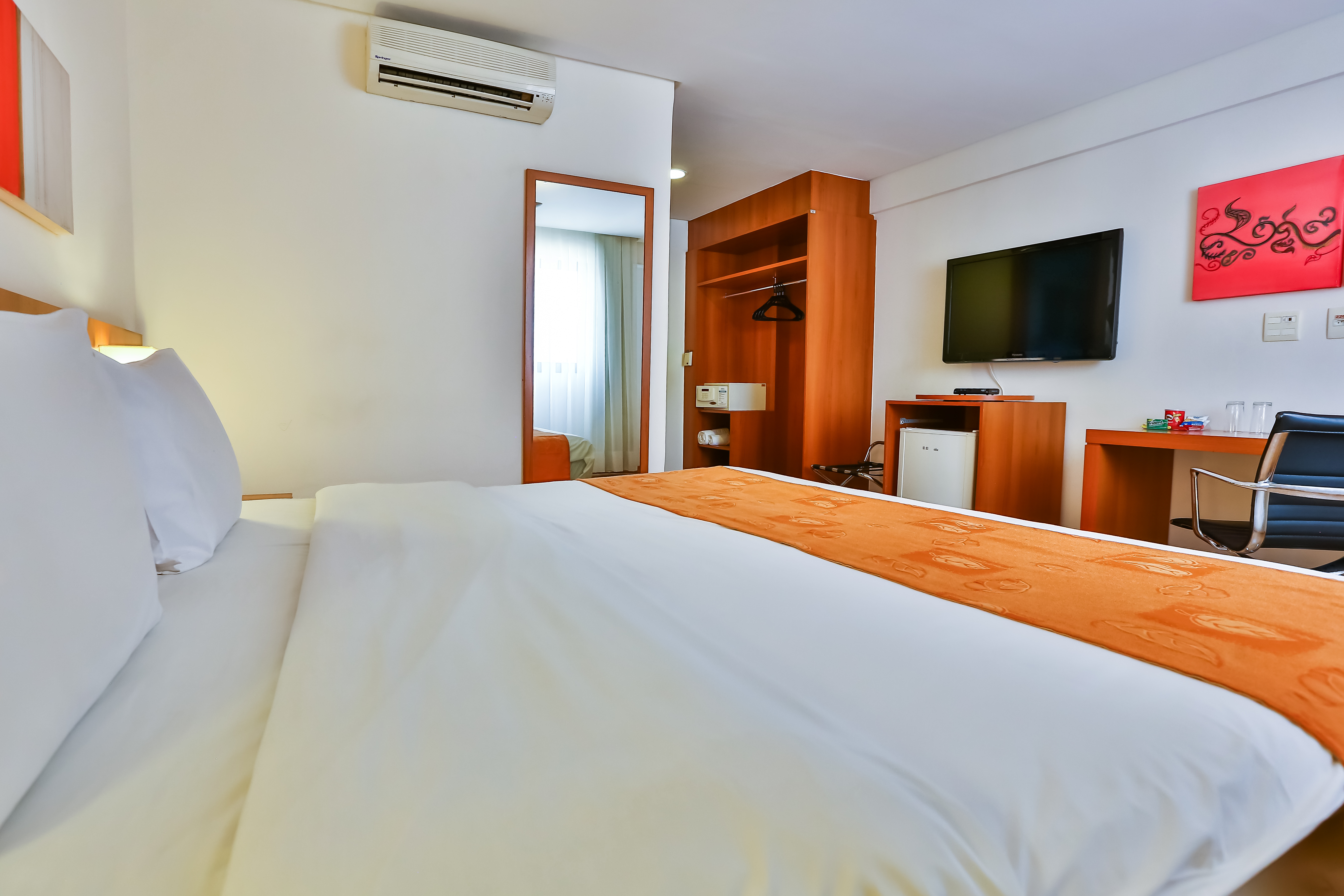 Double Superior Queen Bed