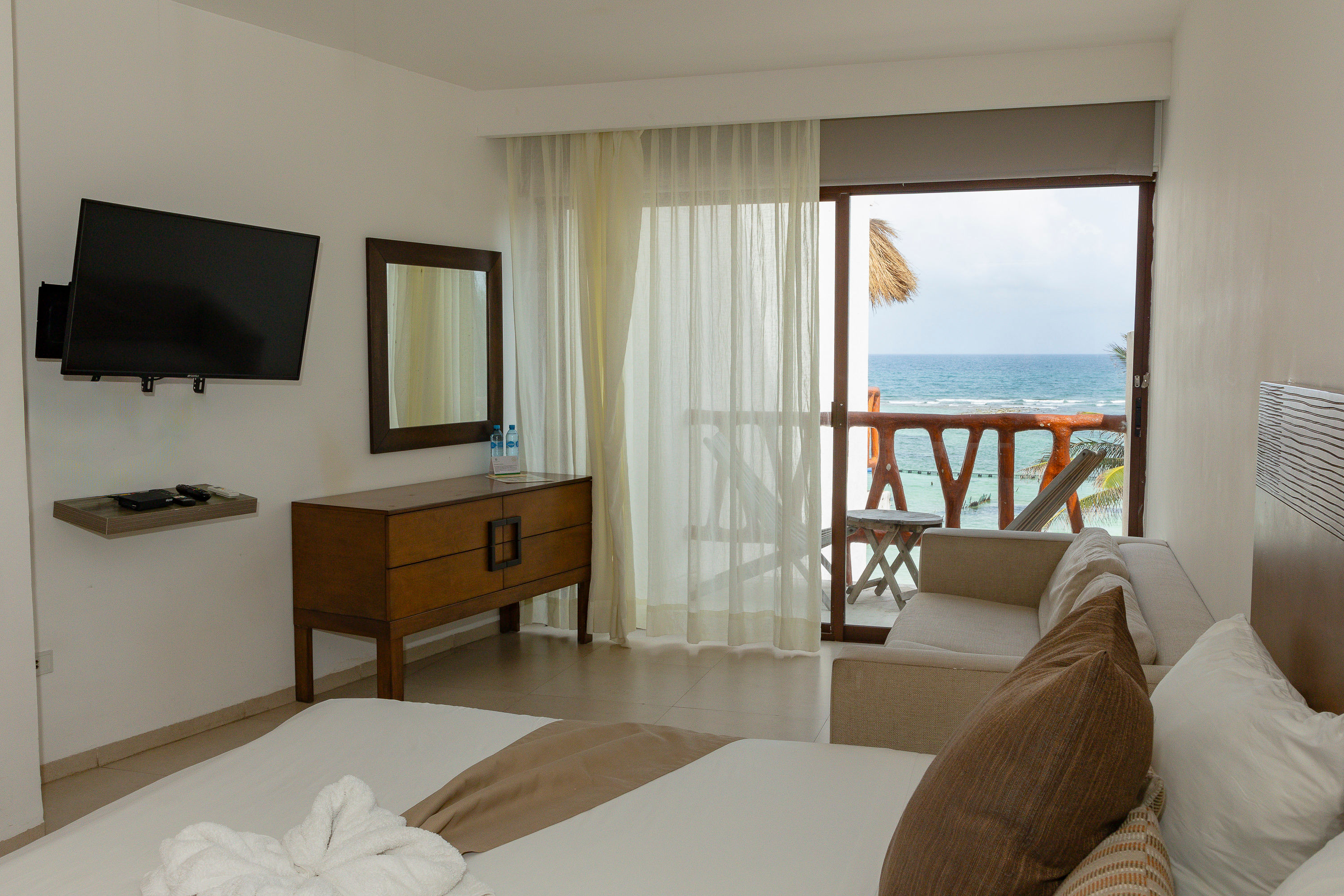 Room Partial Sea View