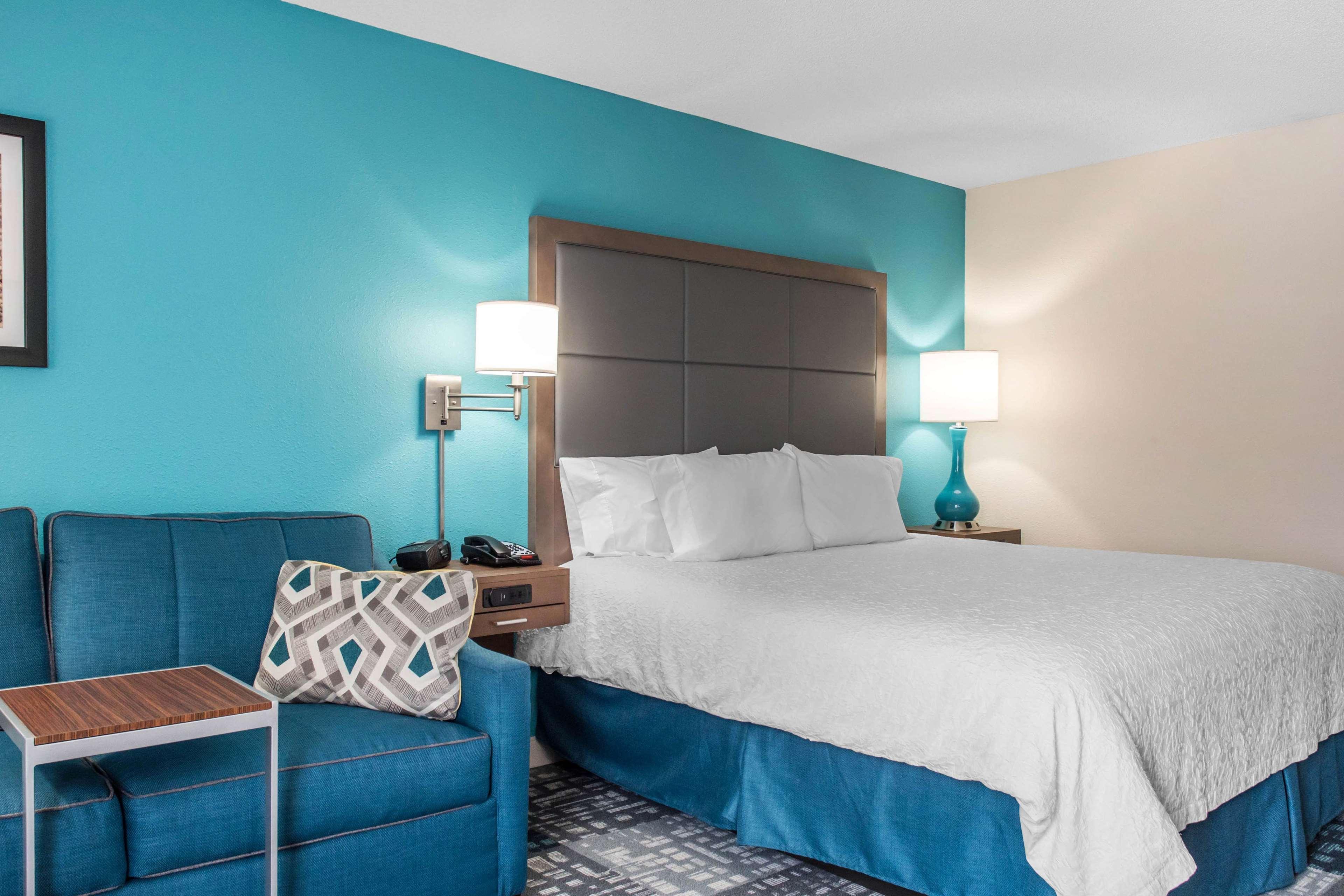 Studio King Size Bed