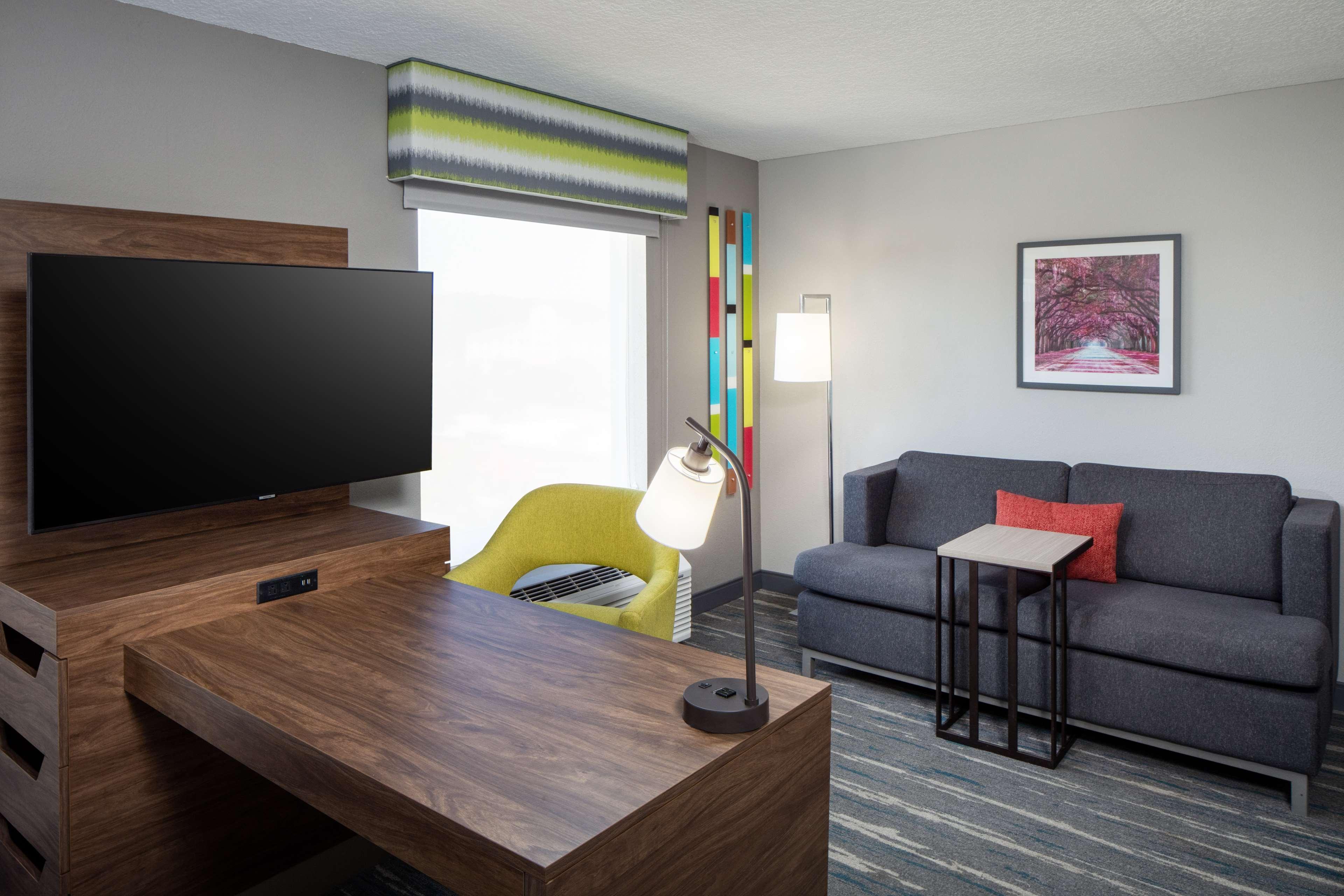 Studio King Bed Non Smoking