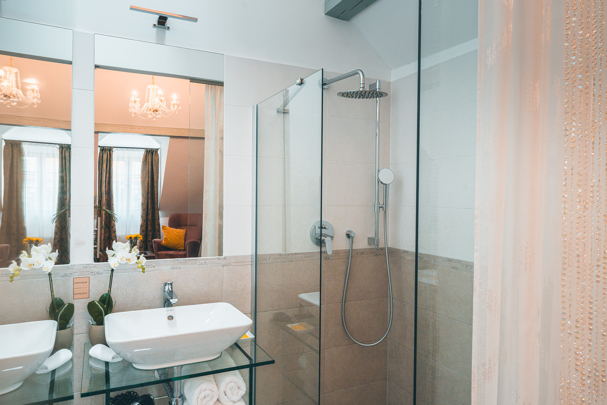 Double or Twin Deluxe