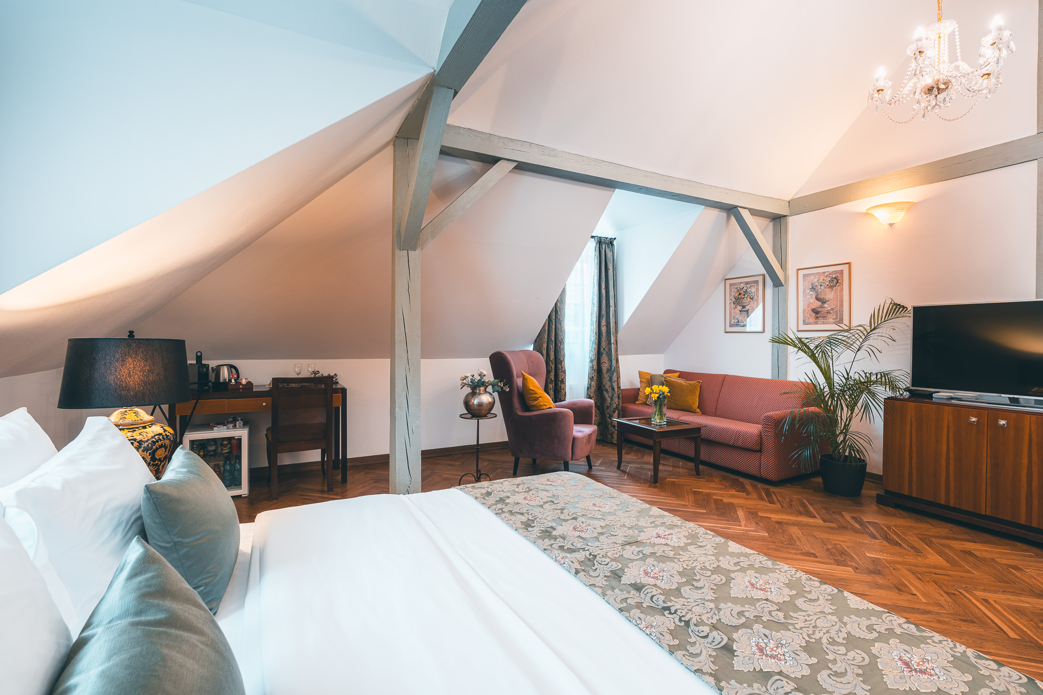 Double or Twin Deluxe