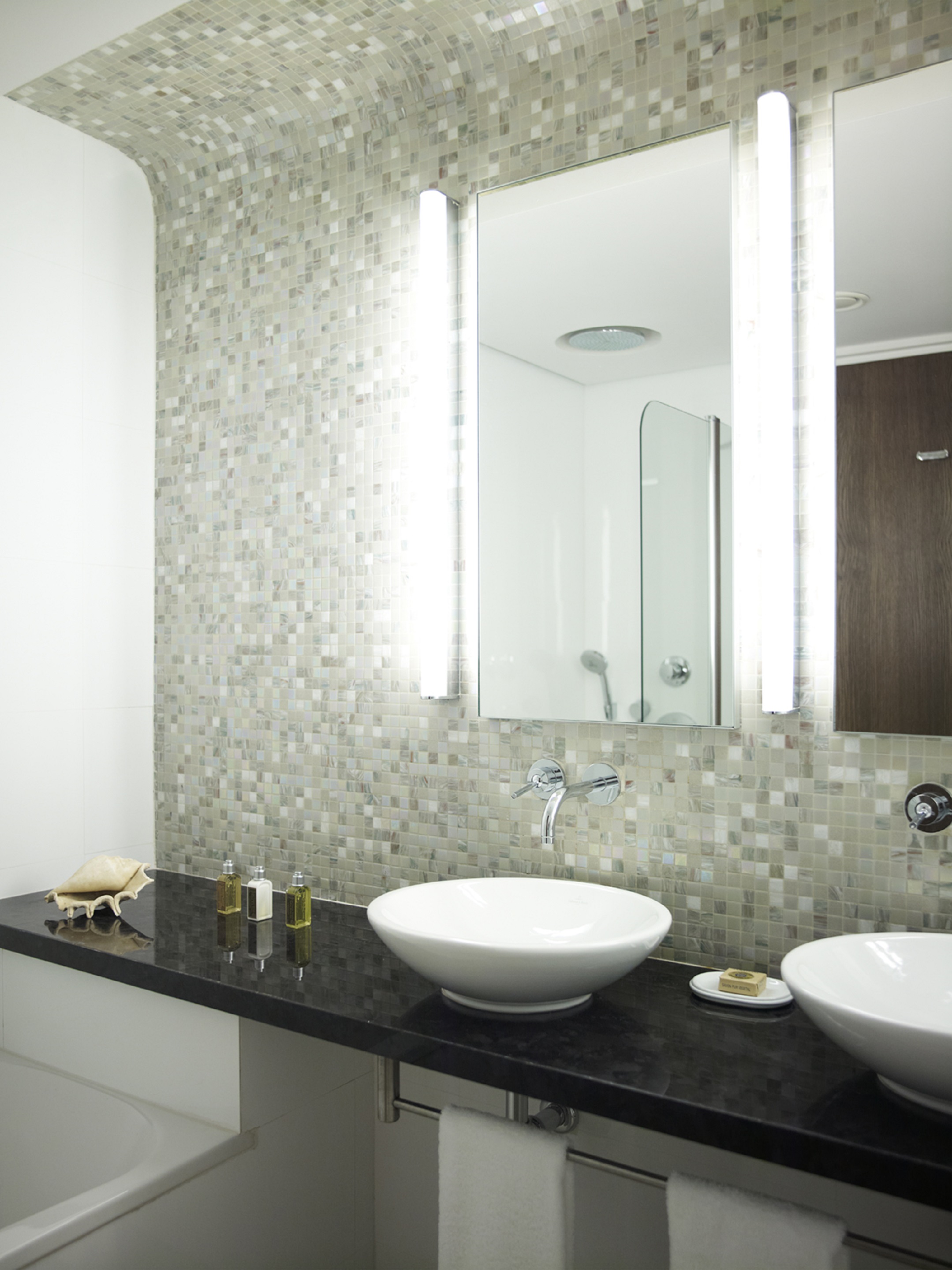 Double or Twin Side Sea View