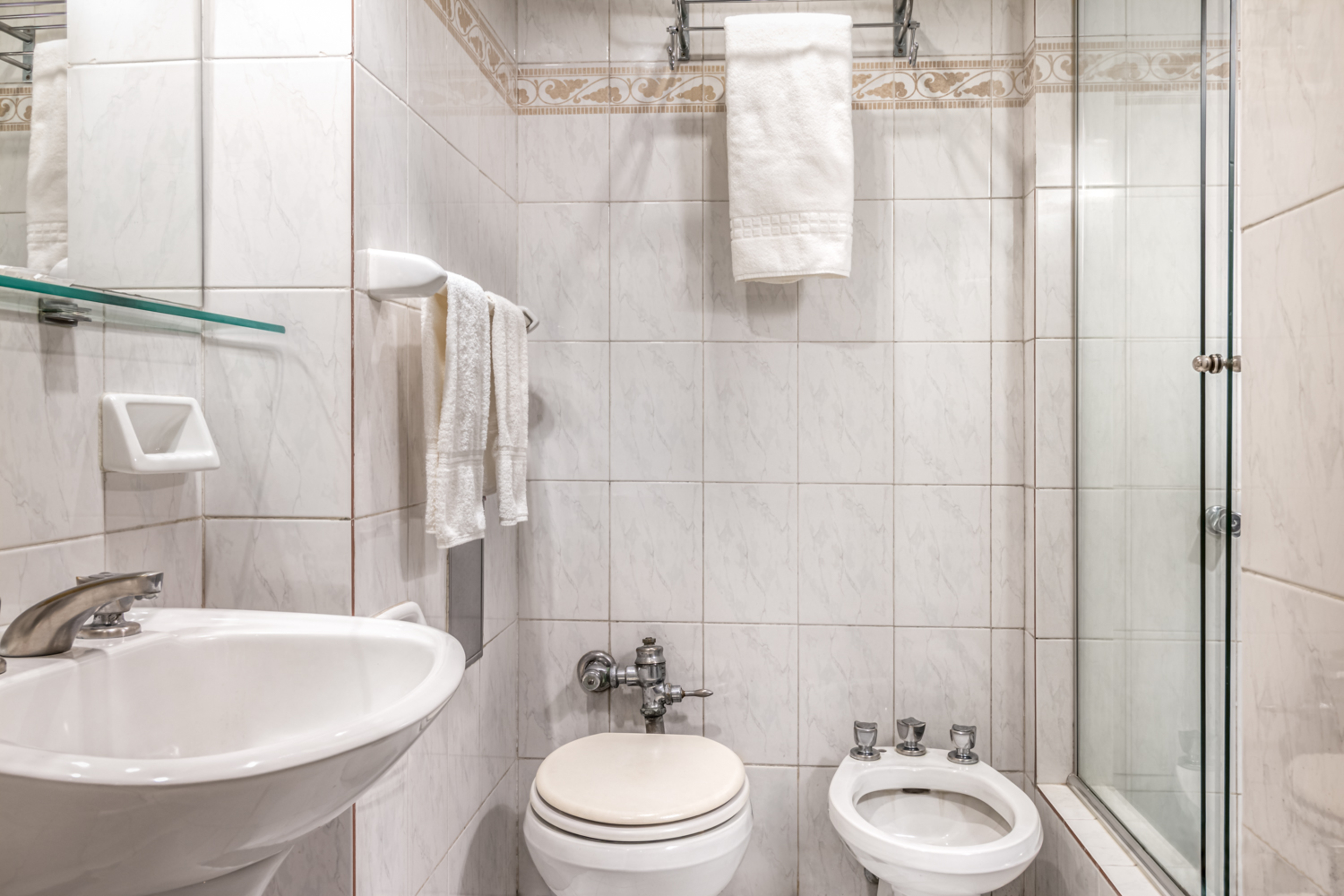 Apartment Two Bedrooms One Bathroom