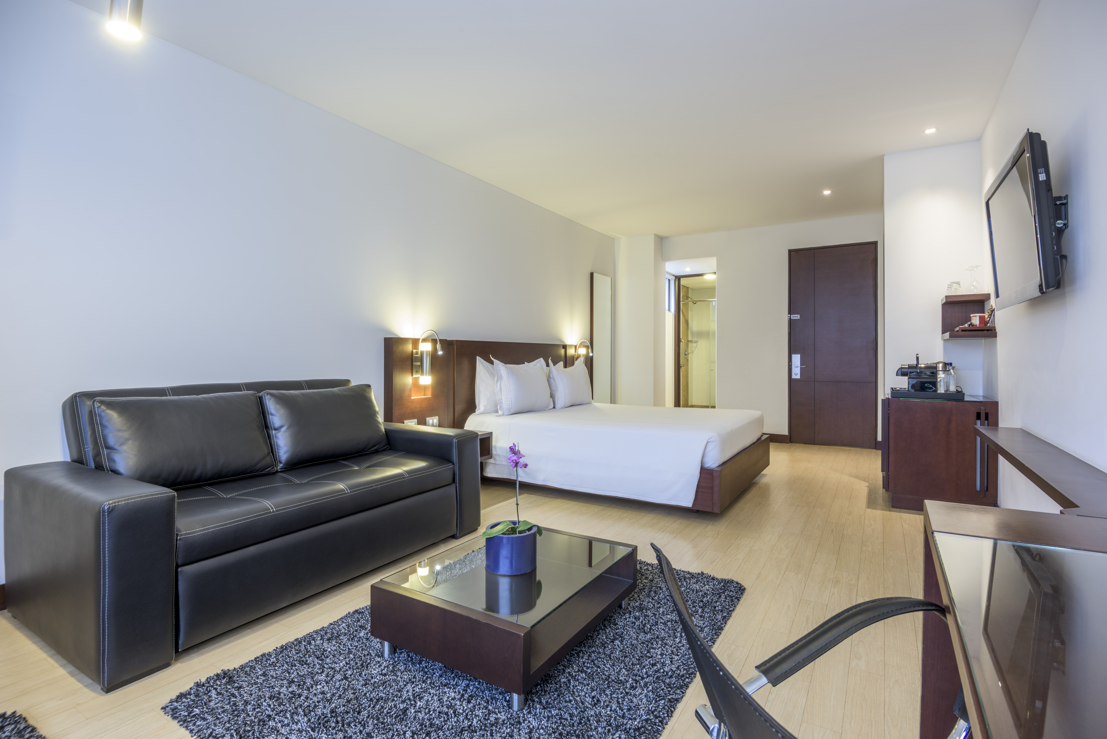 Family Room Capacity 1