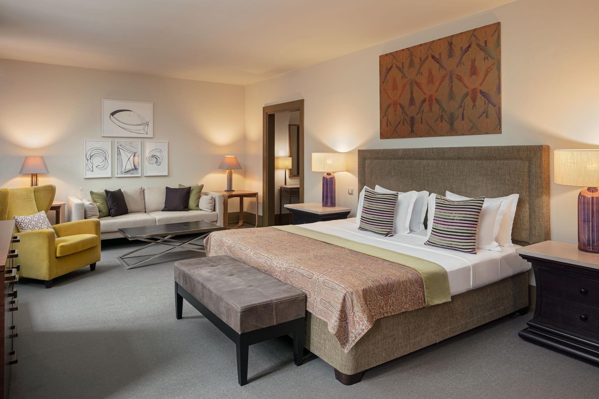 Junior Suite King Bed Non Smoking