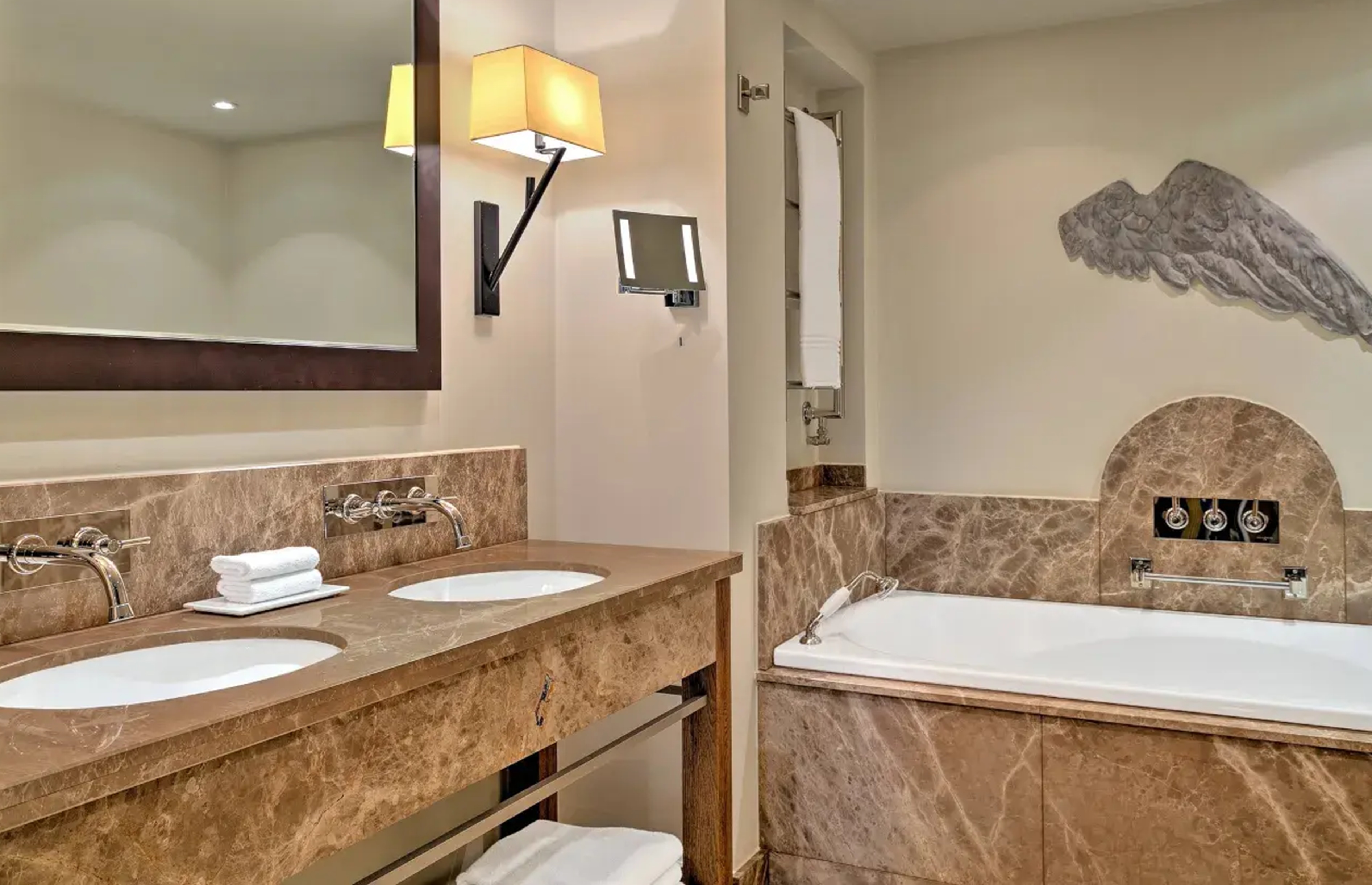 Room Deluxe with Views