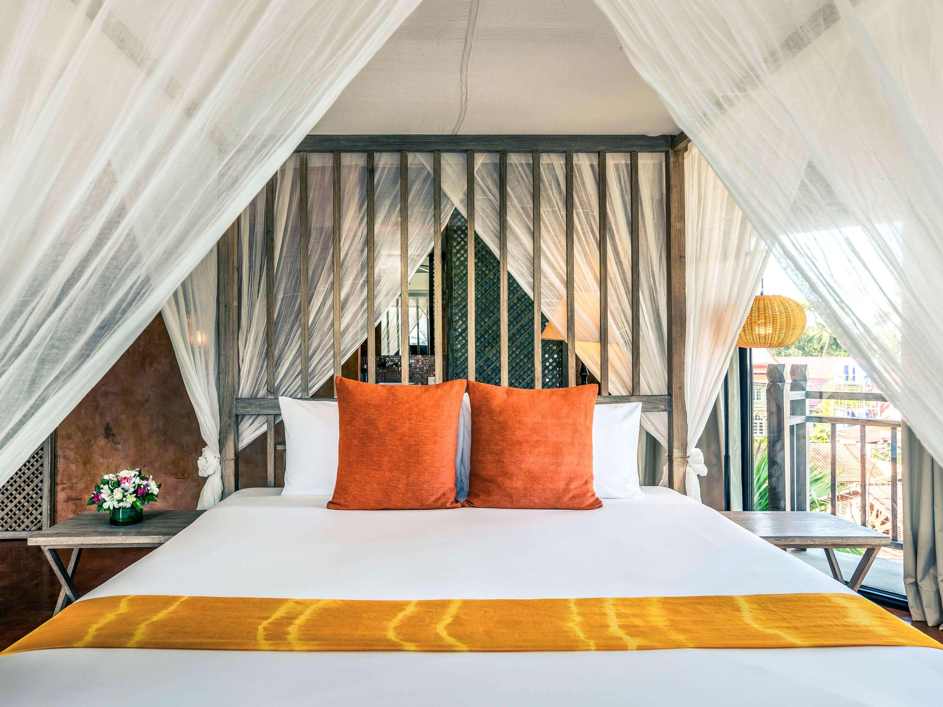 Junior Suite King Size Bed