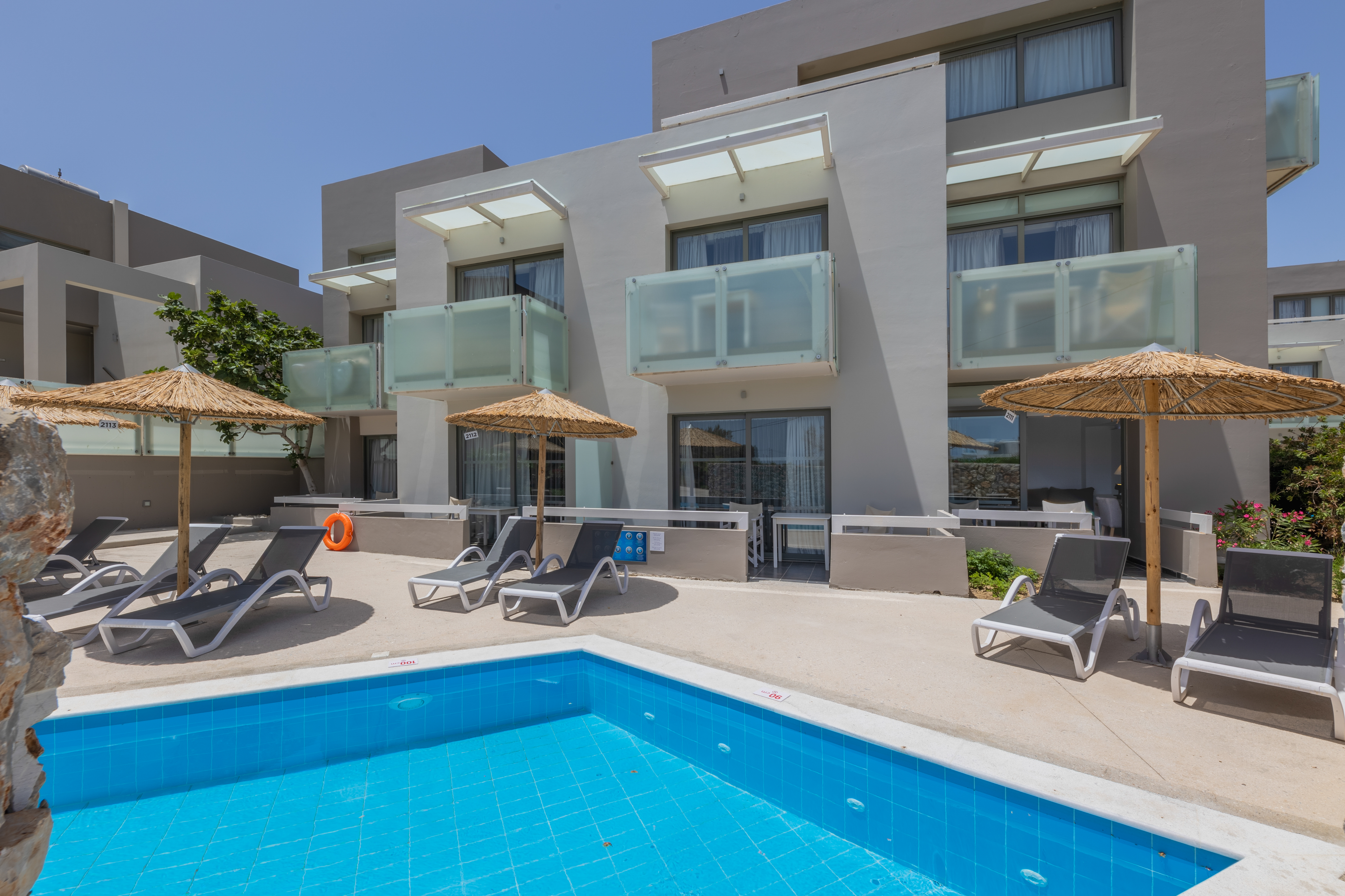 Double or Twin Standard