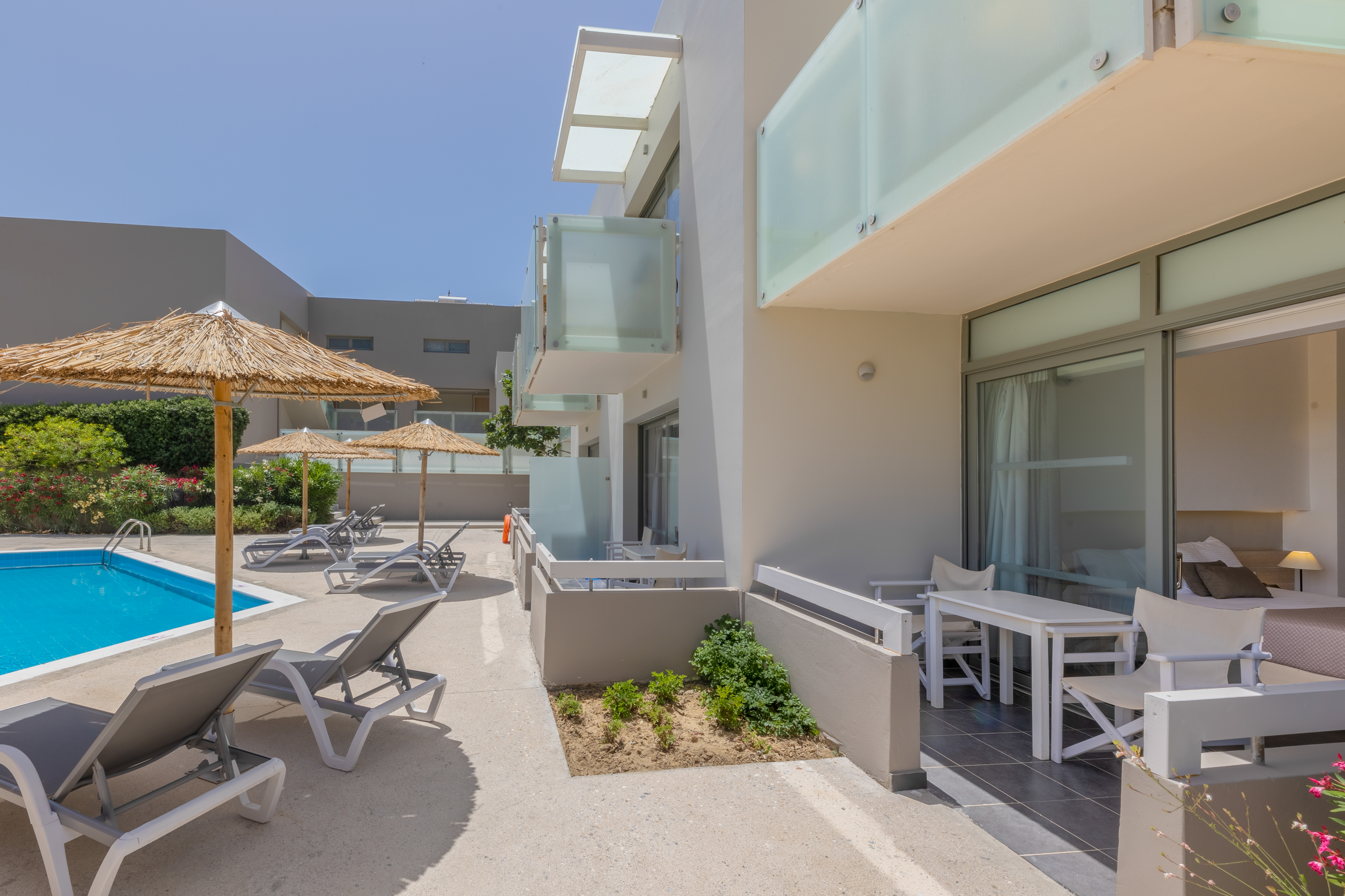 Double or Twin Standard