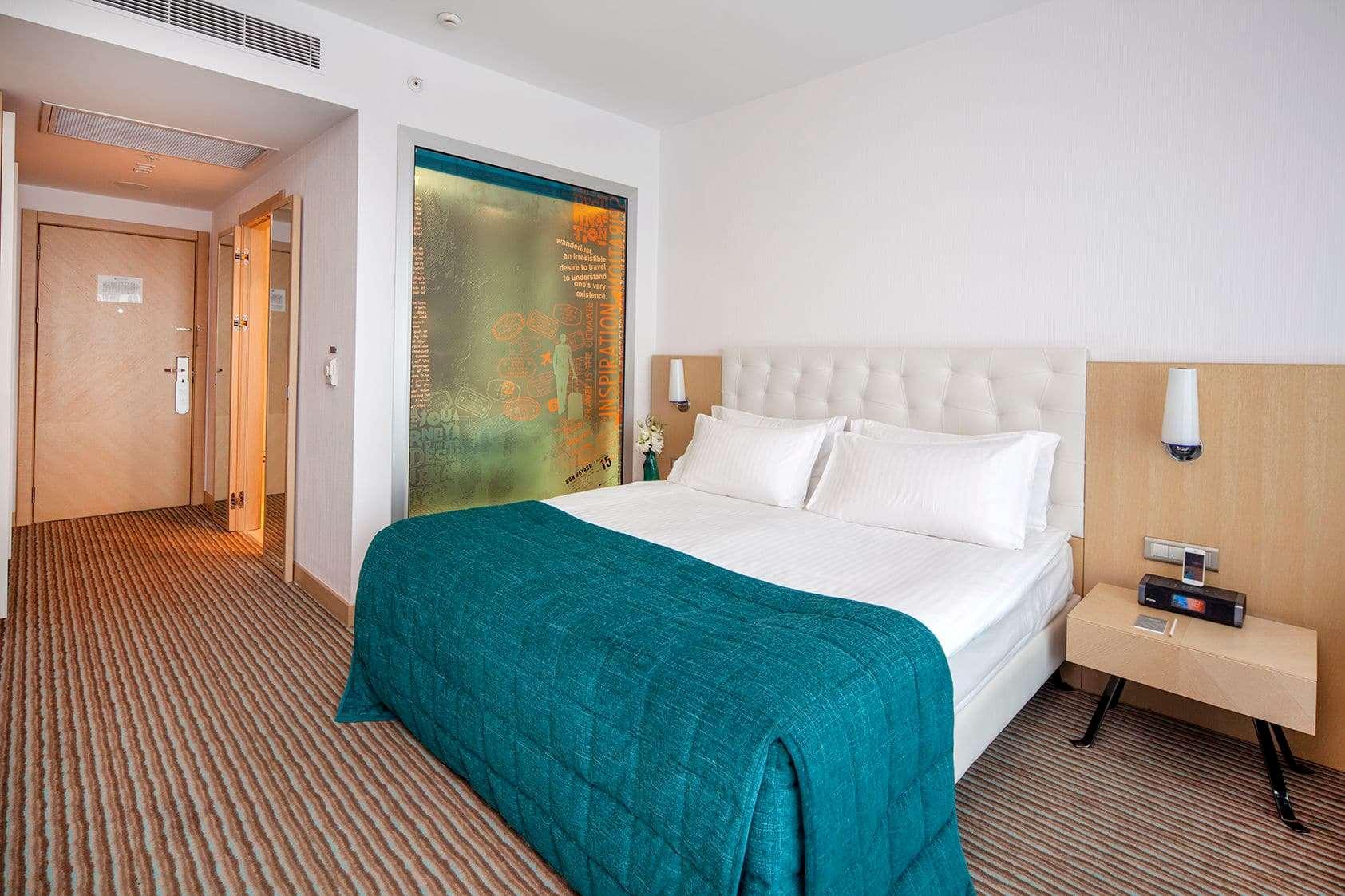 Double King Bed Non Smoking