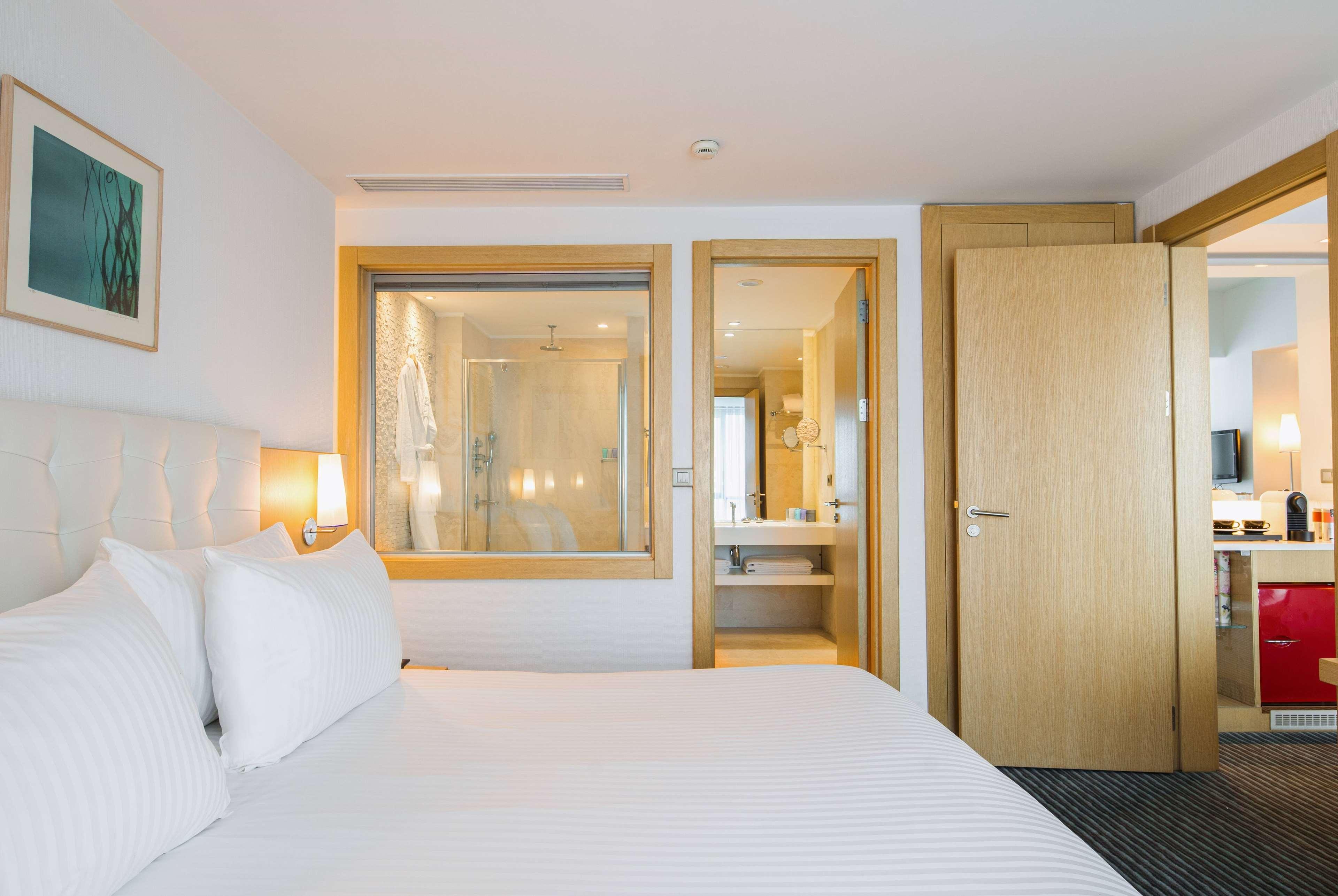 Suite King Bed Non Smoking