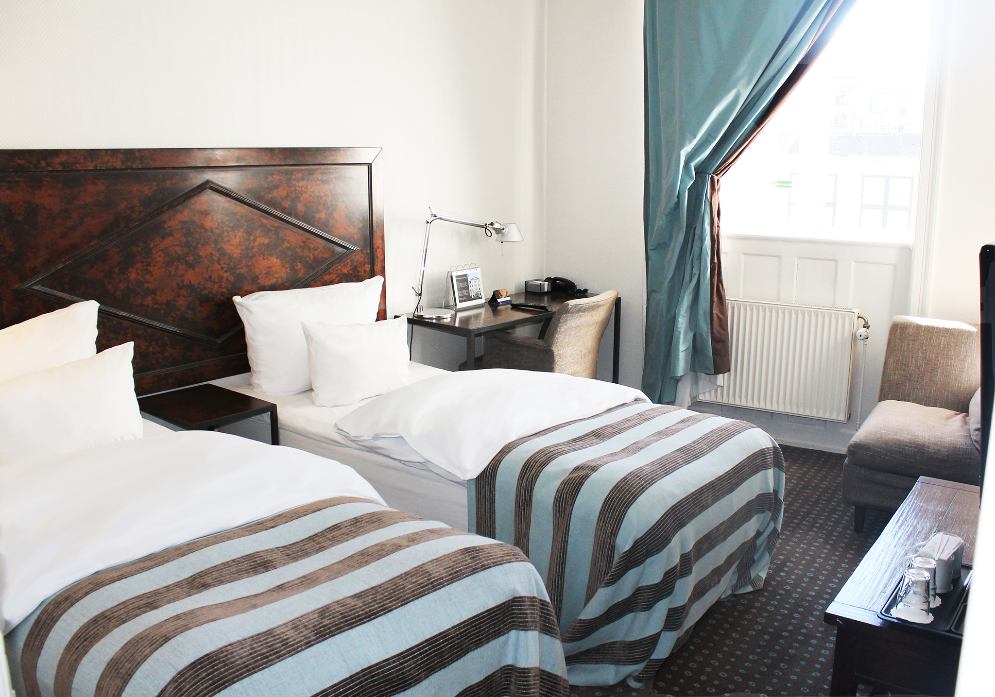 Double or Twin Standard