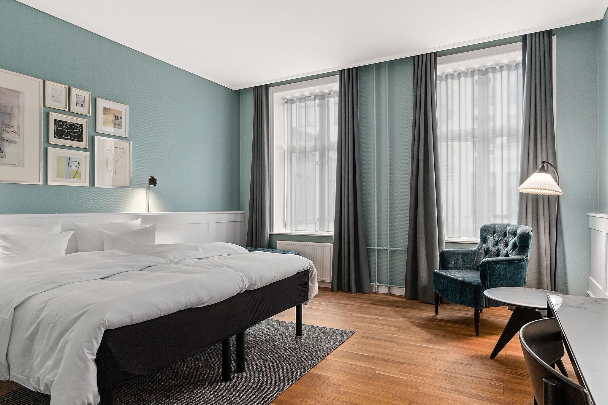 Double or Twin Superior