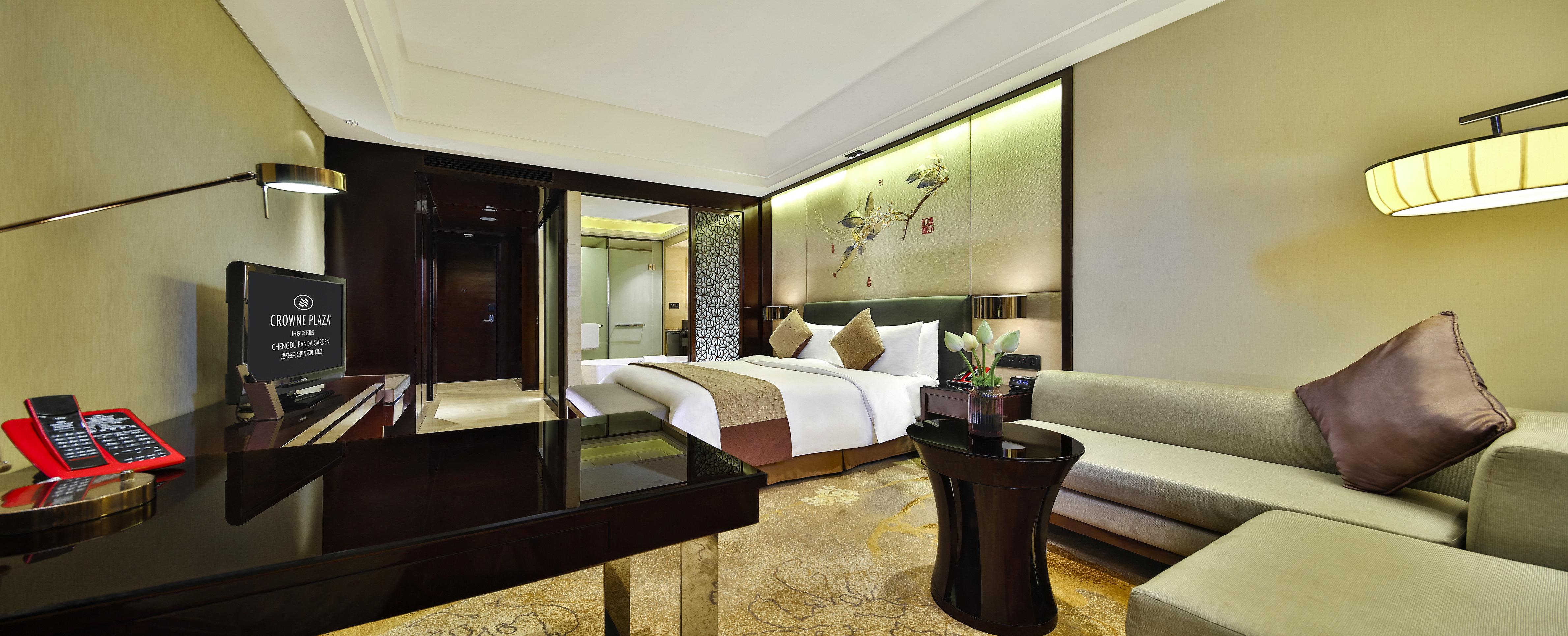 Double Superior King Bed