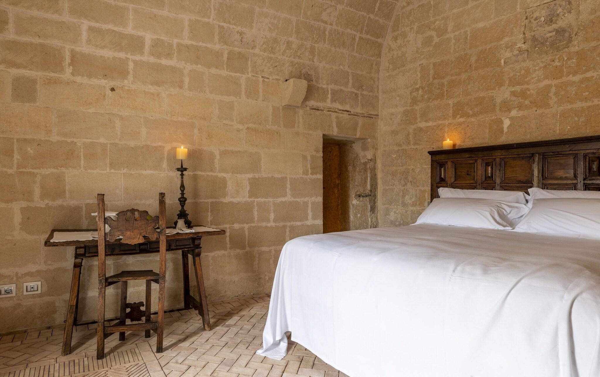 Double Classic King Bed