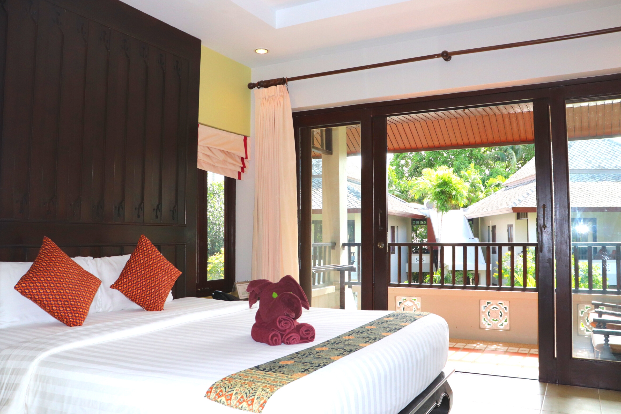 Double Superior Pool View