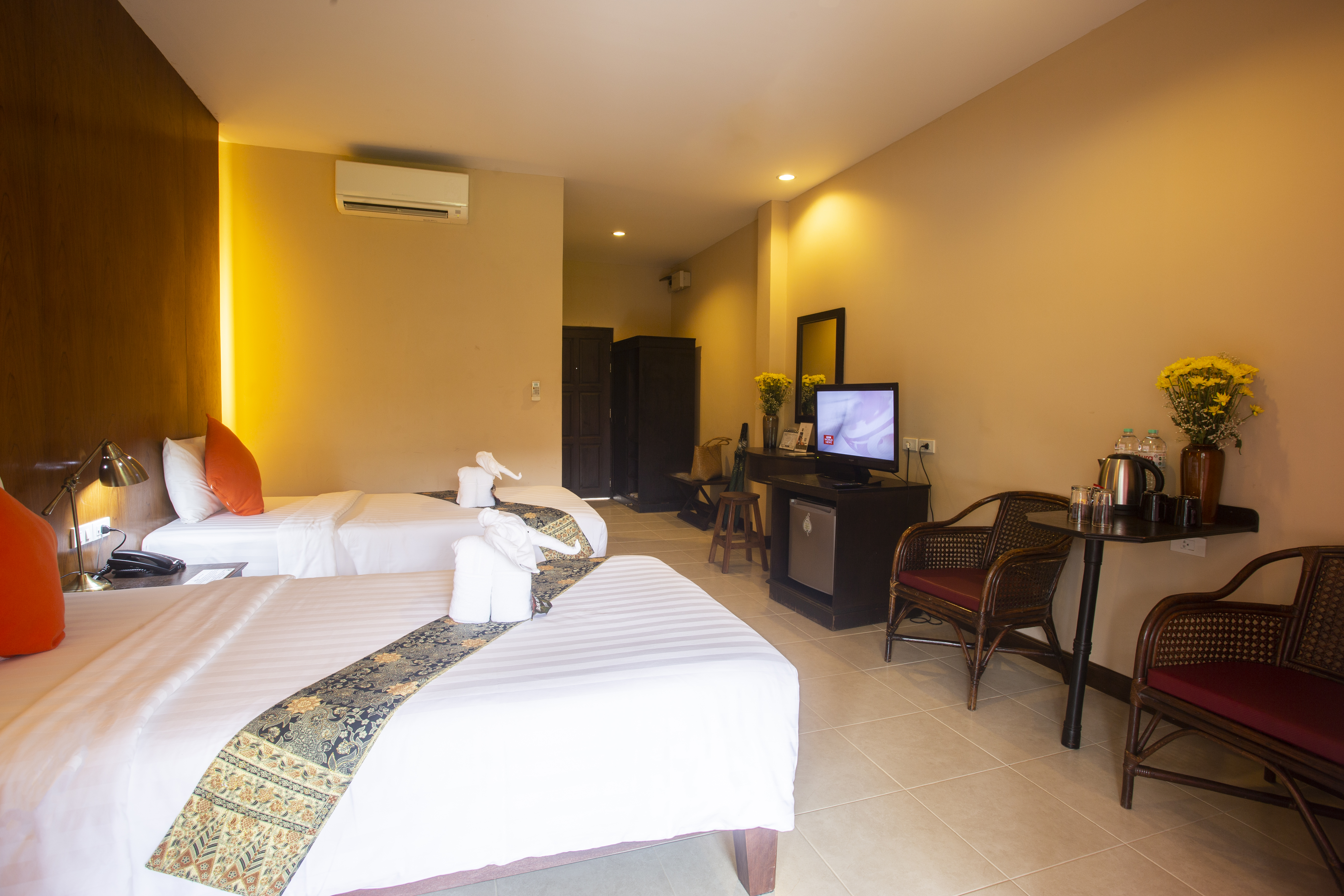 Double or Twin Standard