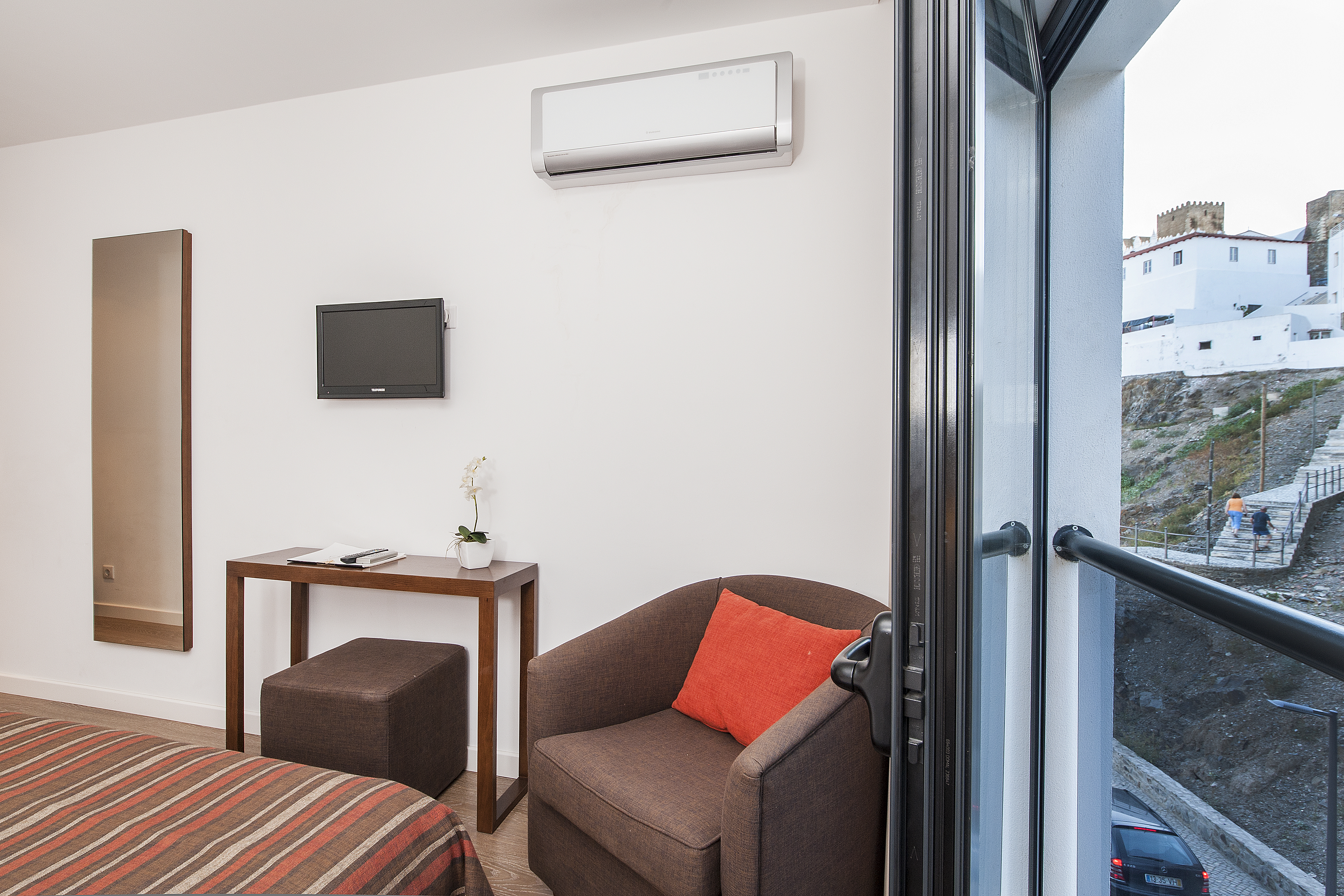 Double Single City View