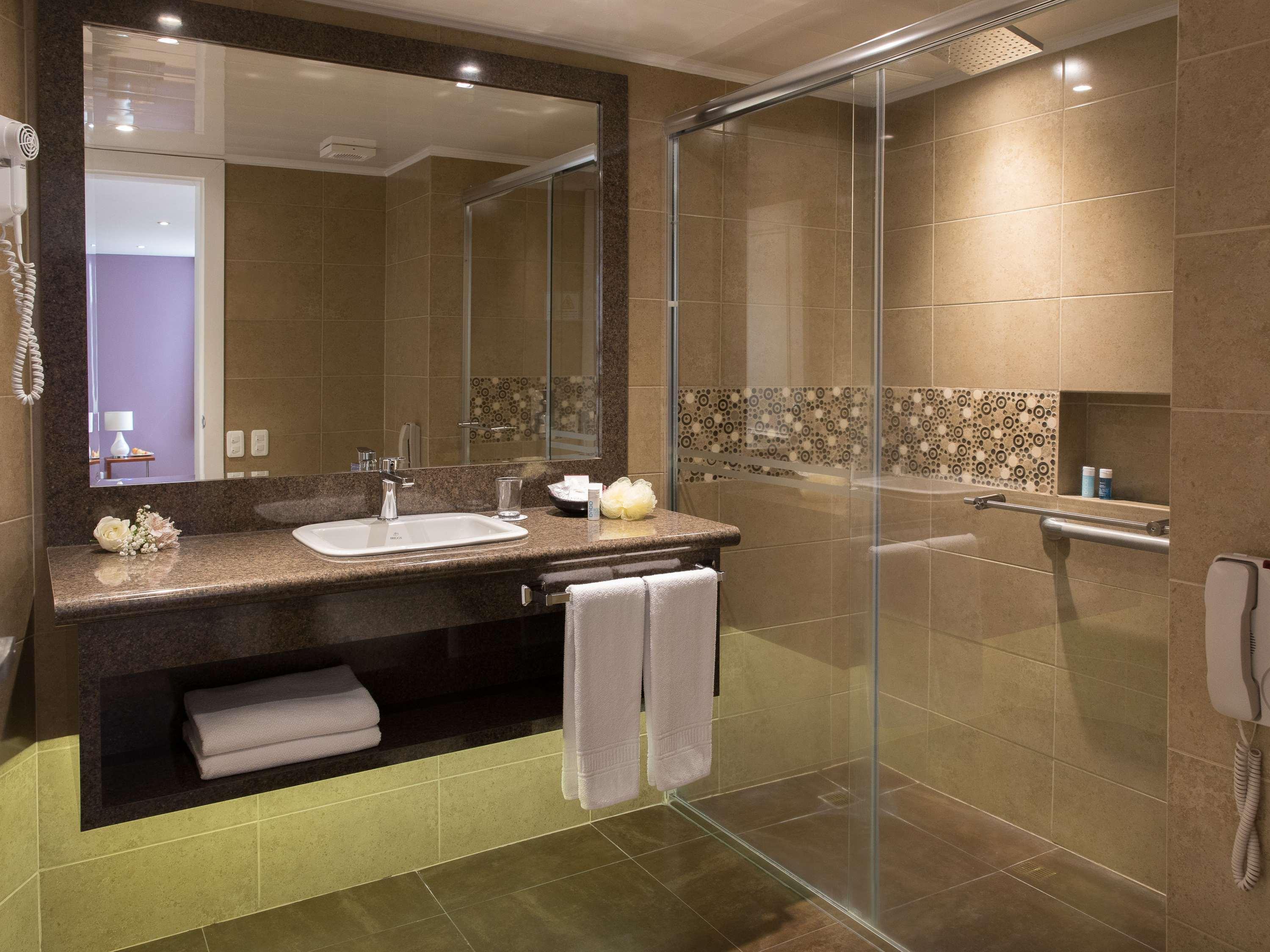 Double Superior King Bed