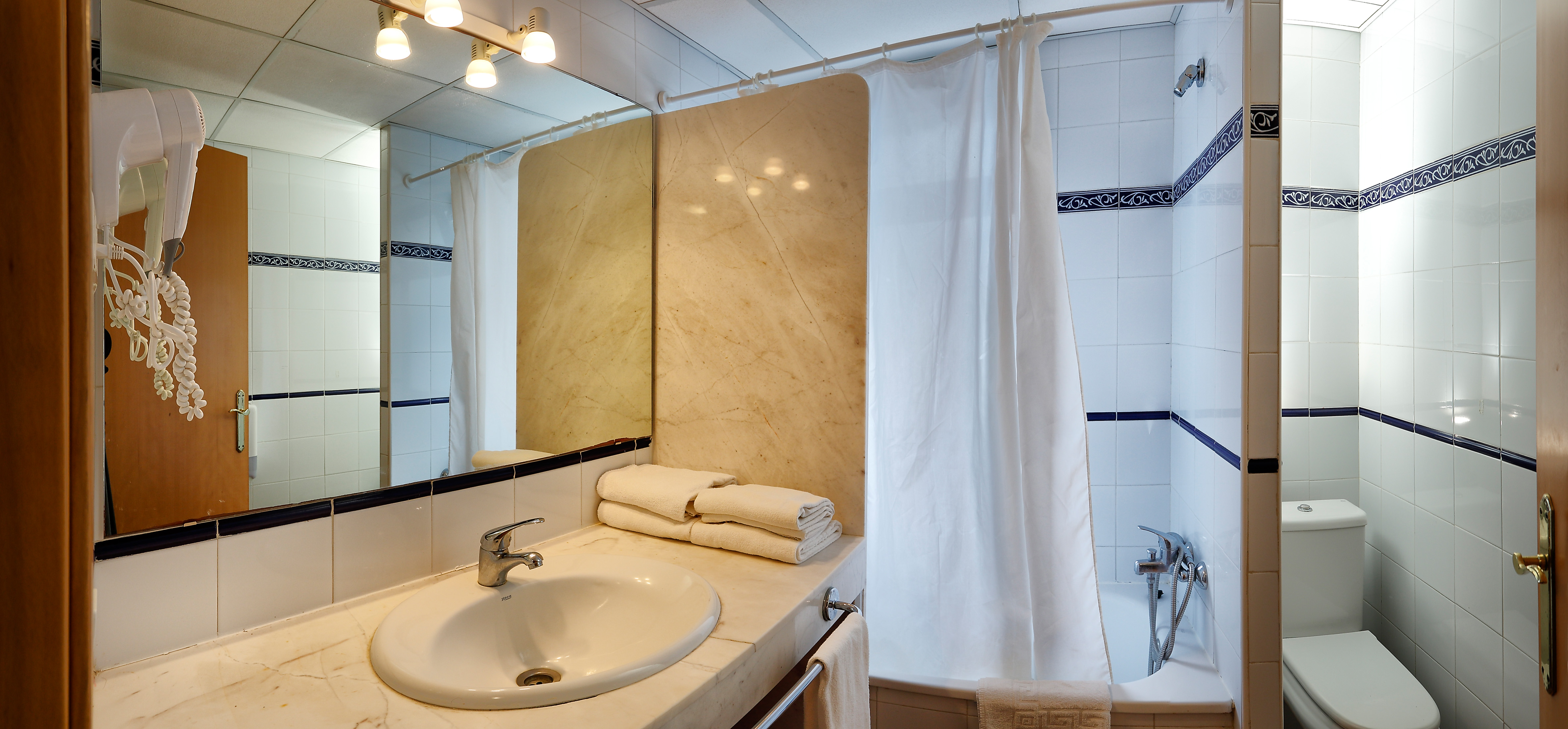 Apartment Capacity 6 Two Bedrooms