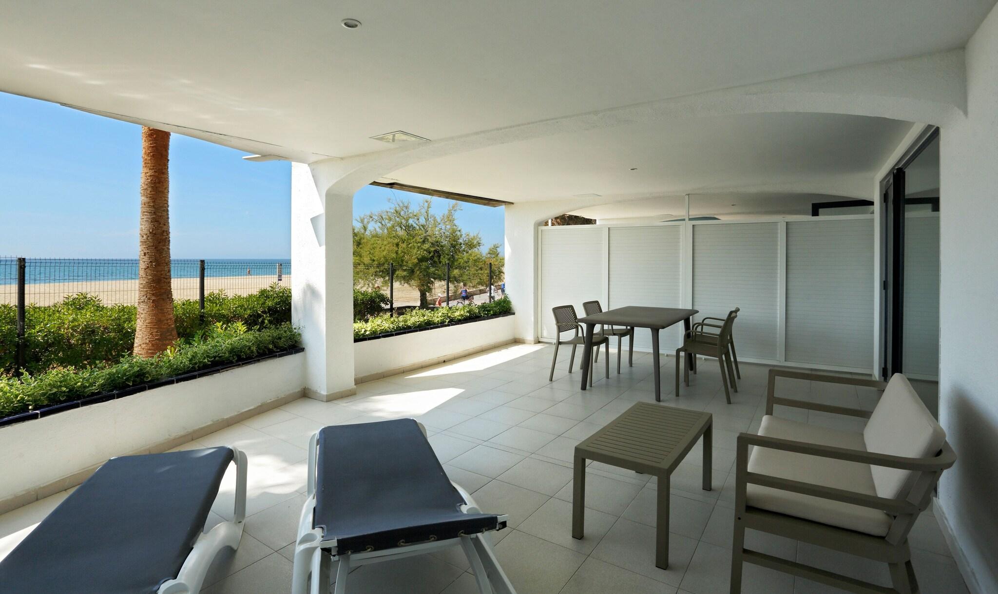 Studio Superior with Views