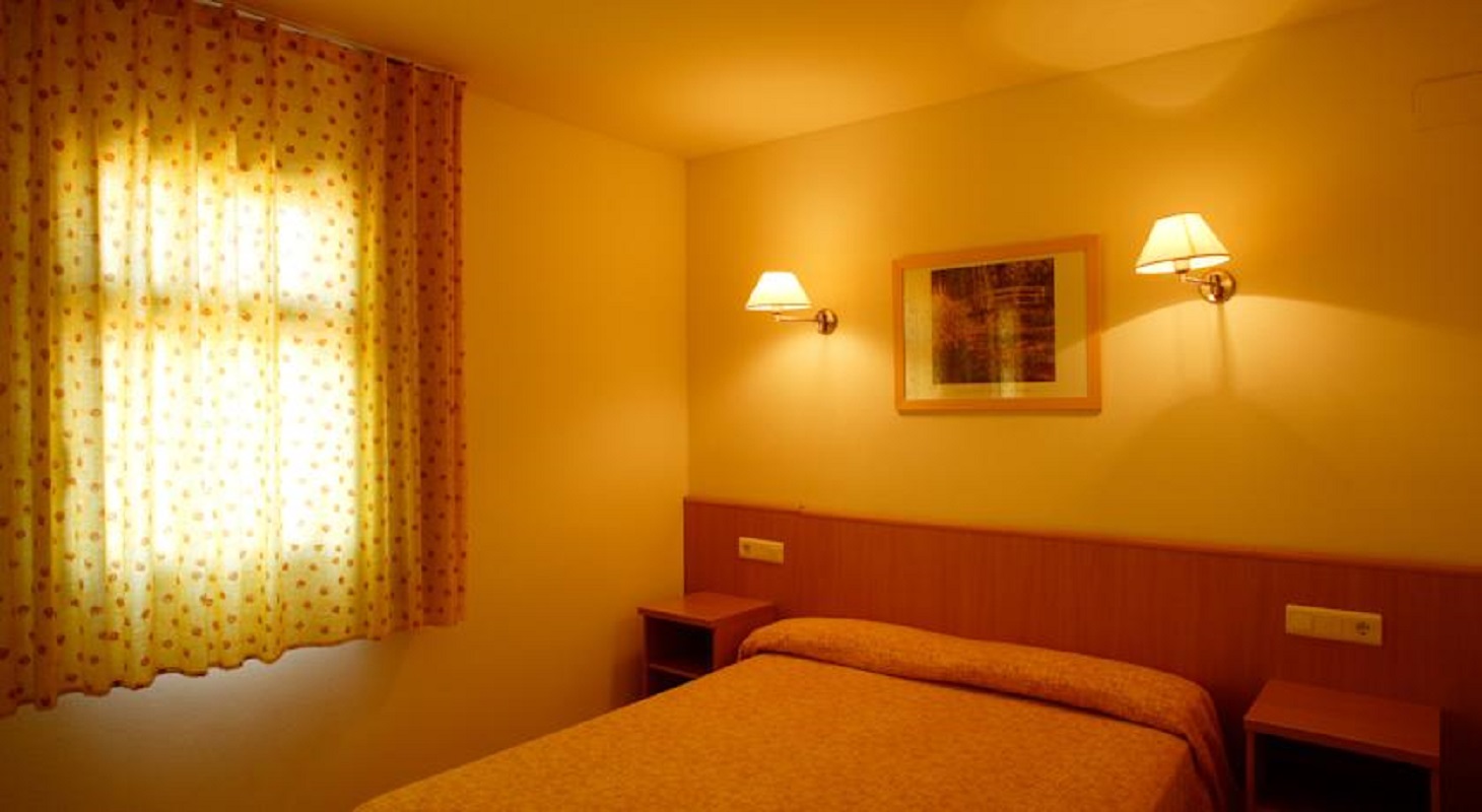 Apartment Capacity 6 Two Bedrooms