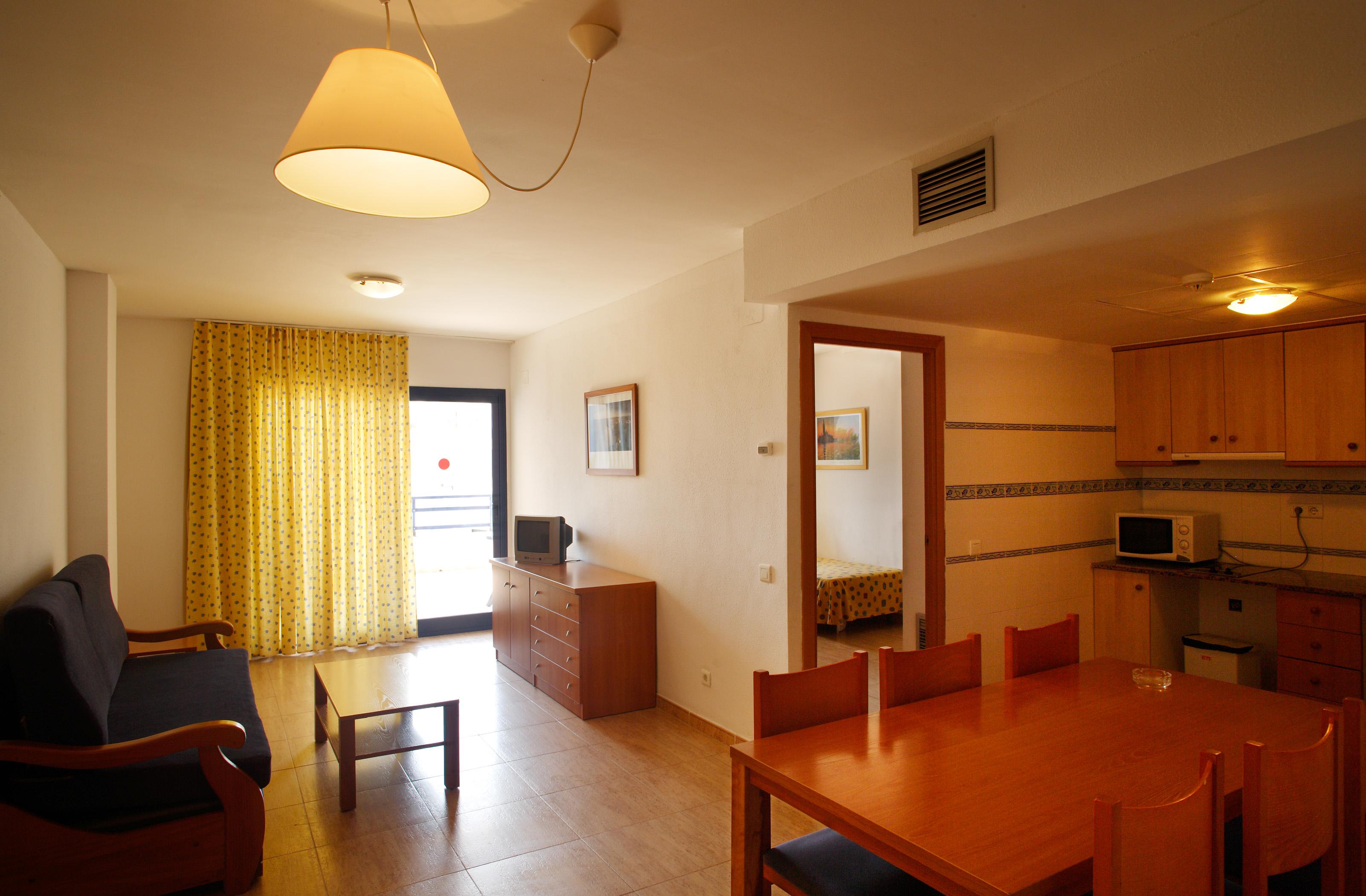 Apartment Capacity 6 Two Bedrooms