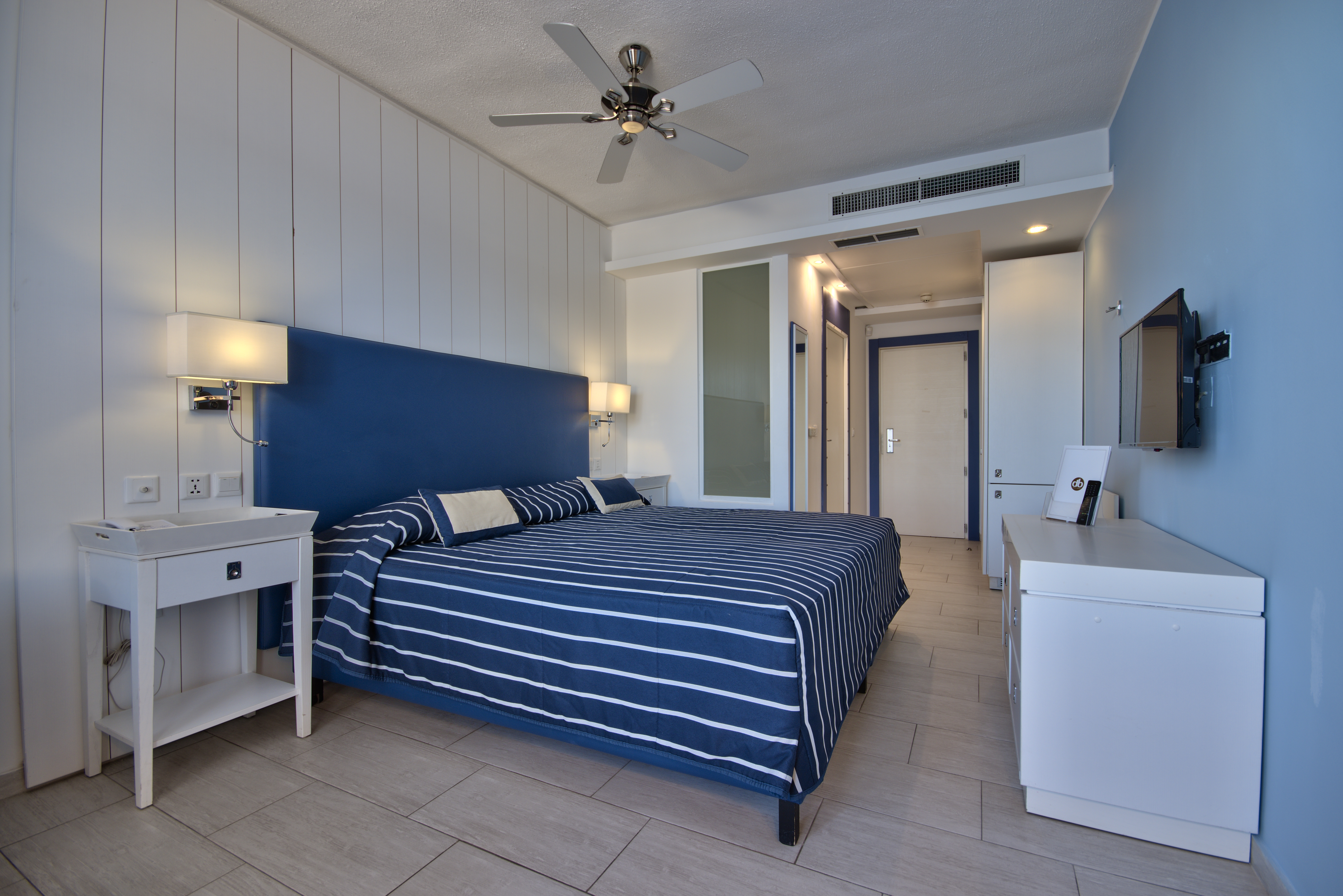 Double or Twin Standard