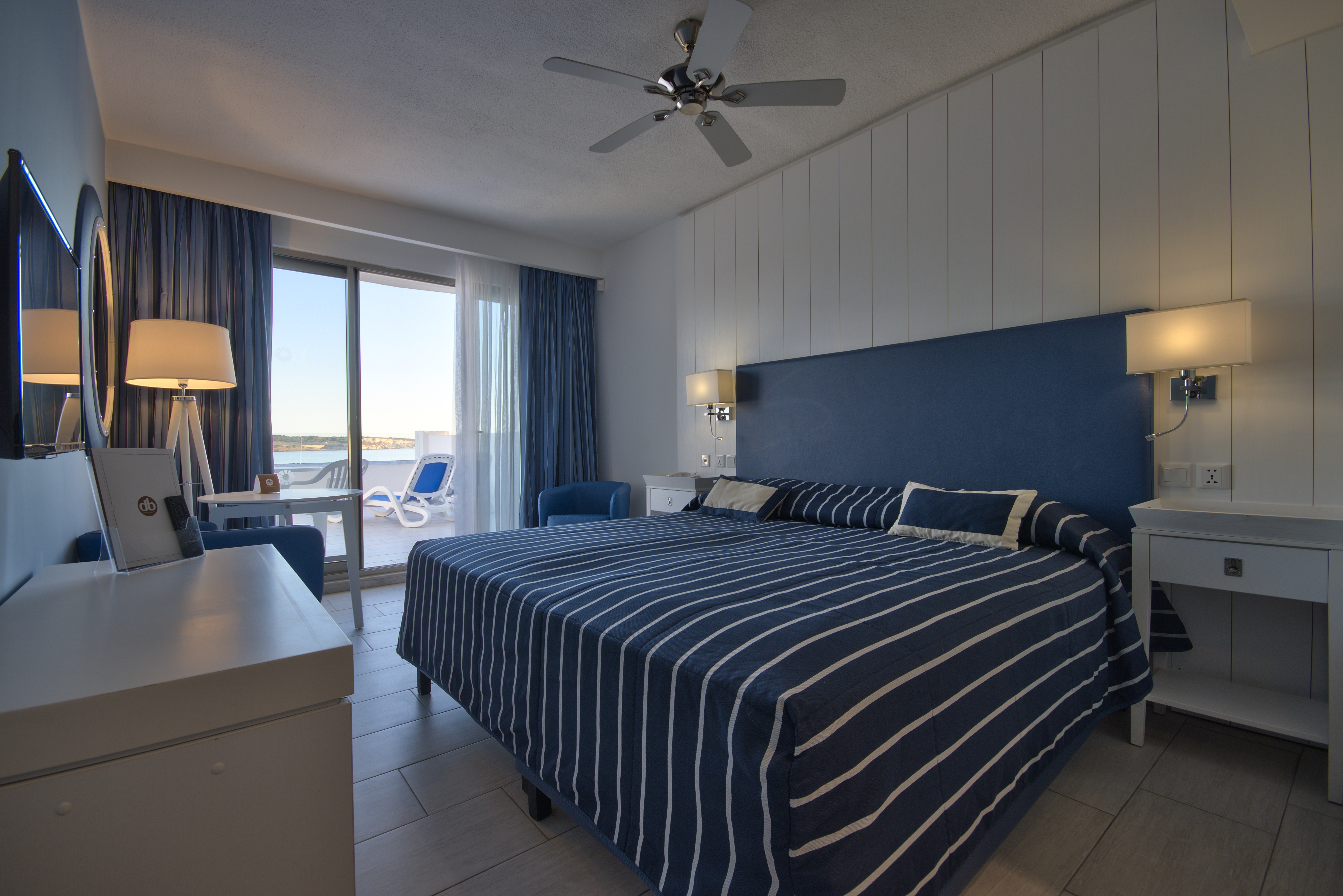 Double or Twin Sea View with Terrace